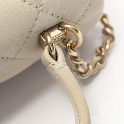 マトラッセ トップハンドル チェーンショルダーバッグ ラムスキン オフホワイト ゴールド金具 2WAY シャネル バッグ CHANEL