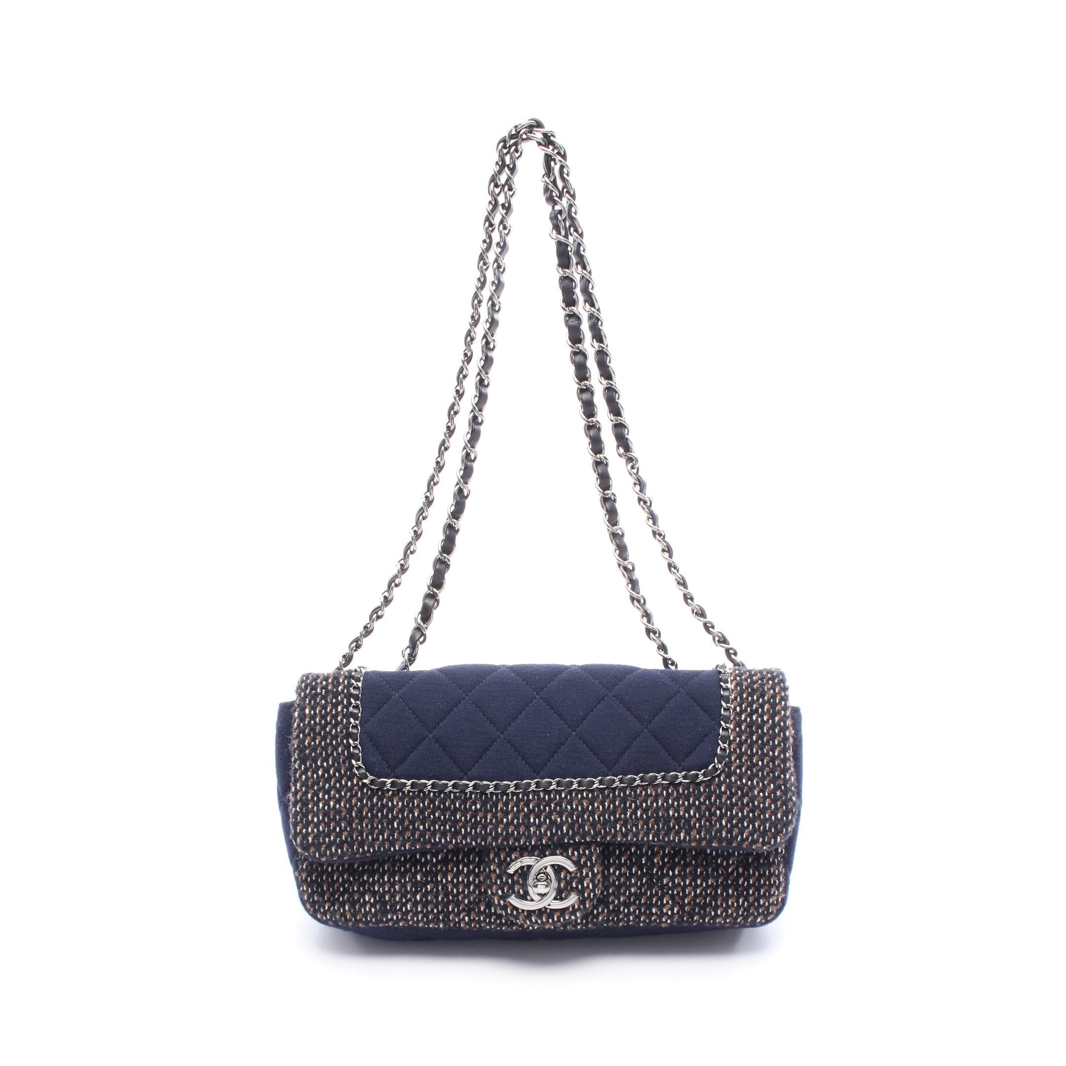 シャネル　コットン　マトラッセ チェーン　ショルダーバッグ　ネイビー シャネル CHANEL マトラッセ チェーンショルダーバッグ 27番台