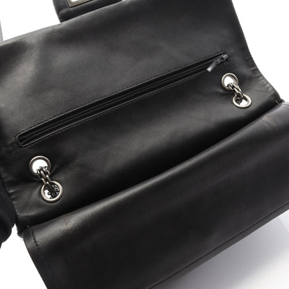 2.55 マトラッセ マキシ Wフラップ Wチェーンショルダーバッグ レザー ブラック シルバー金具 シャネル バッグ CHANEL
