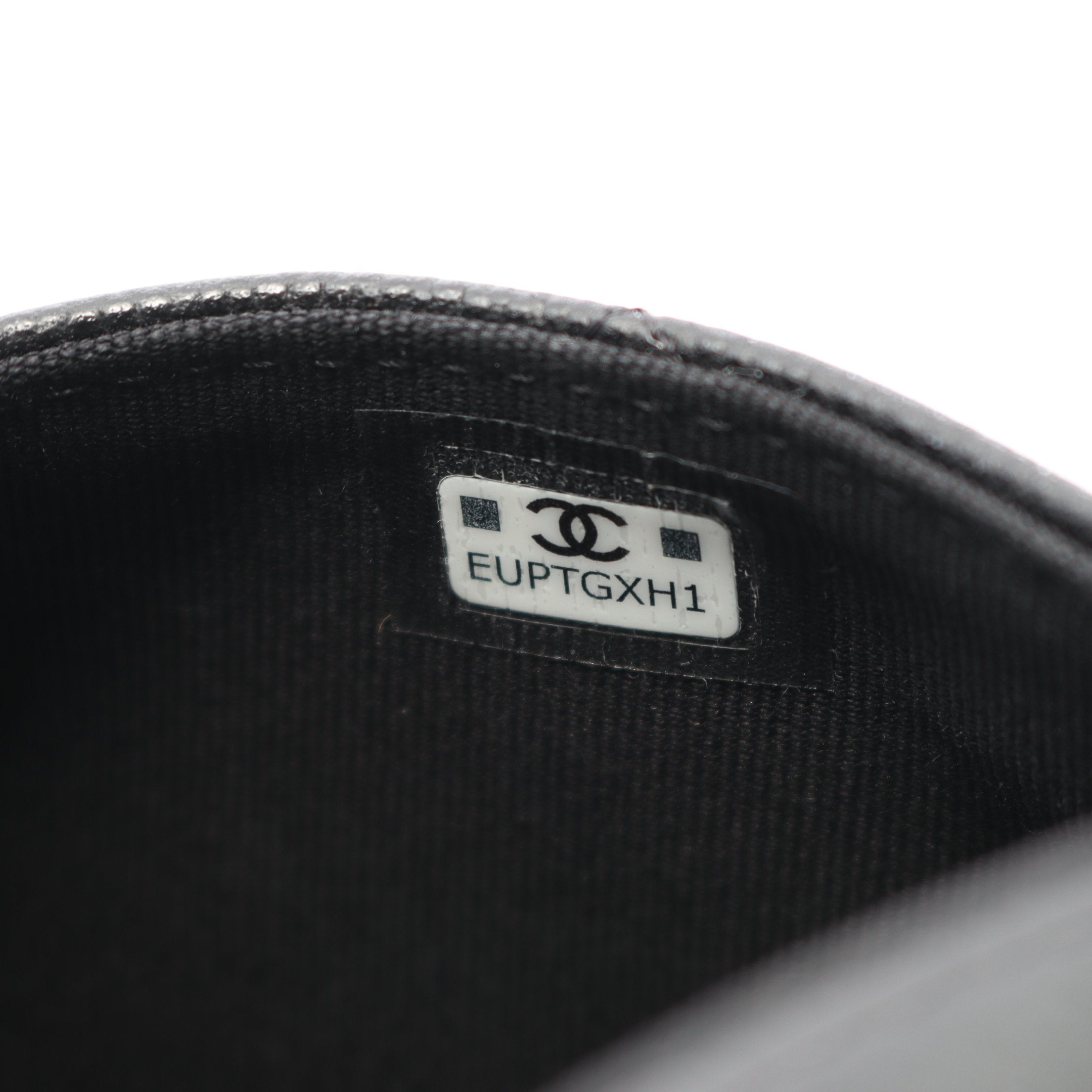 マトラッセ ラウンドファスナー財布 キャビアスキン ブラック ゴールド