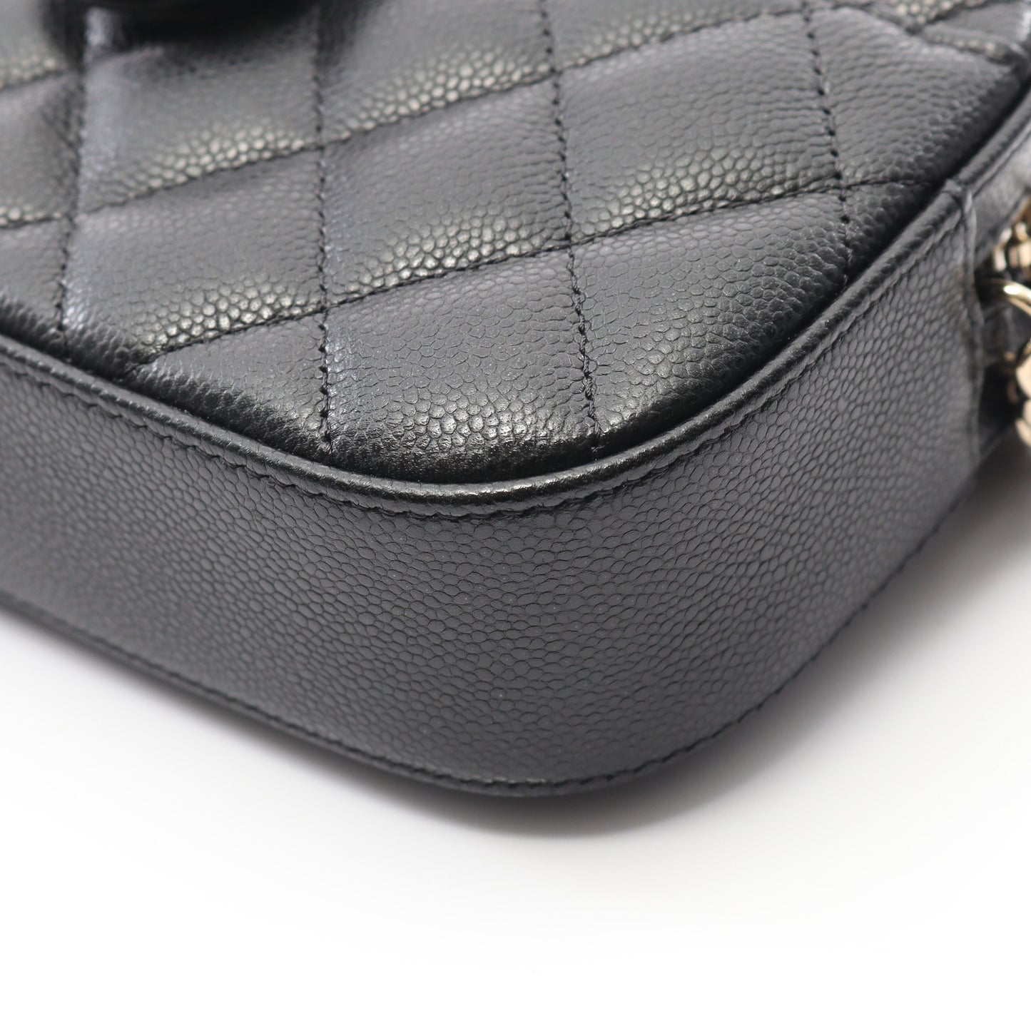 マトラッセ ラウンドファスナー財布 キャビアスキン ブラック ゴールド金具 シャネル 財布・小物 CHANEL