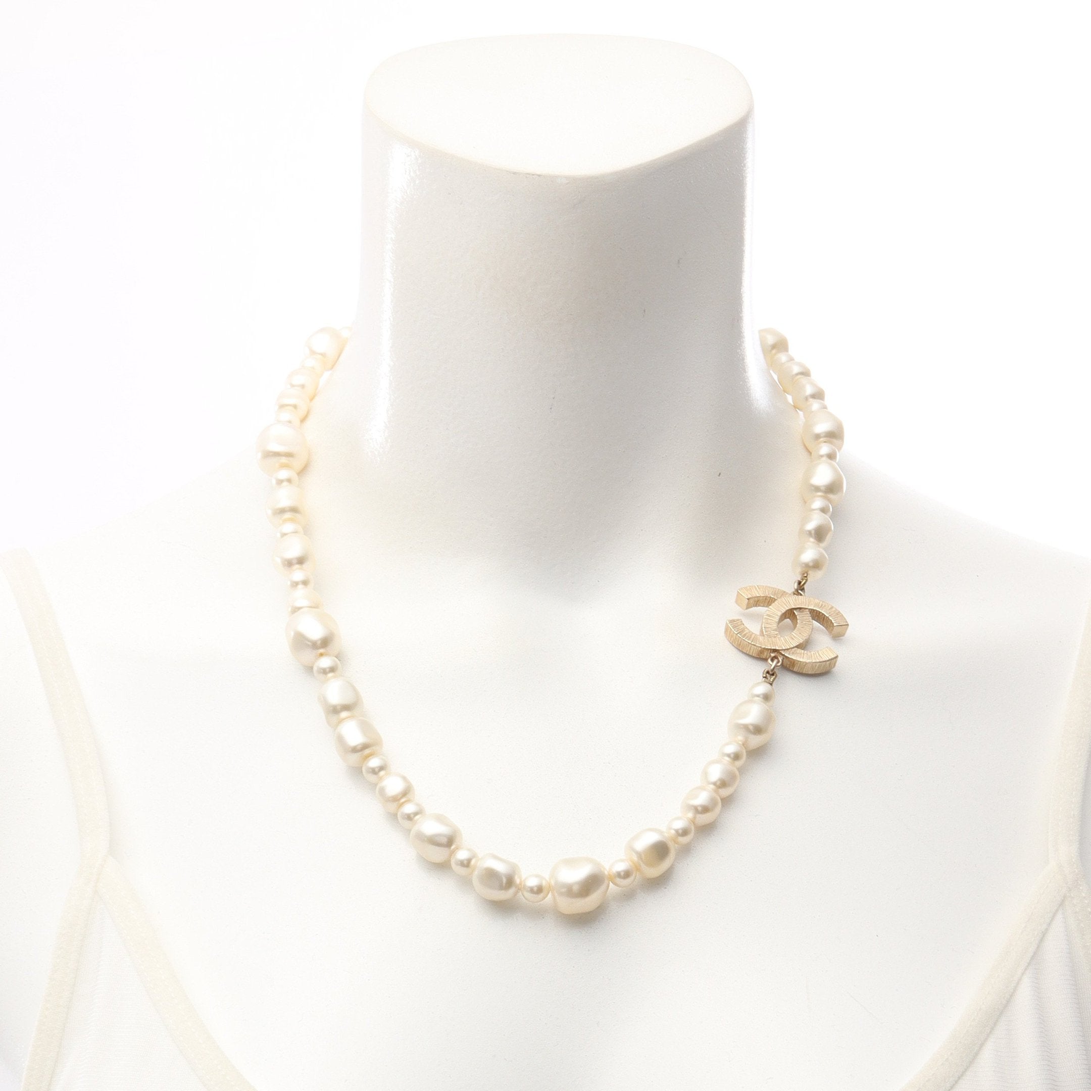 シャネル　パール　ネックレス CHANEL（シャネル） ココマーク パール ネックレス シルバーxブラック