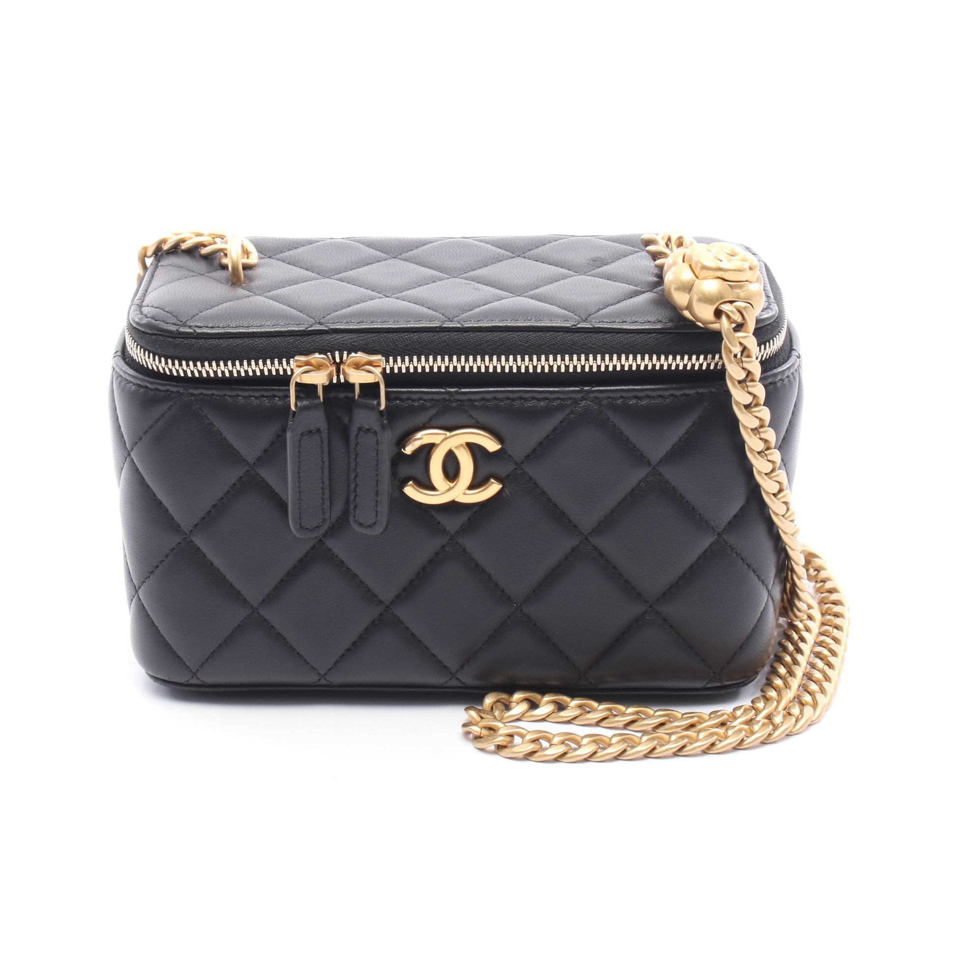 マトラッセ バニティ チェーンショルダーバッグ ラムスキン ブラック ゴールド金具 シャネル バッグ CHANEL