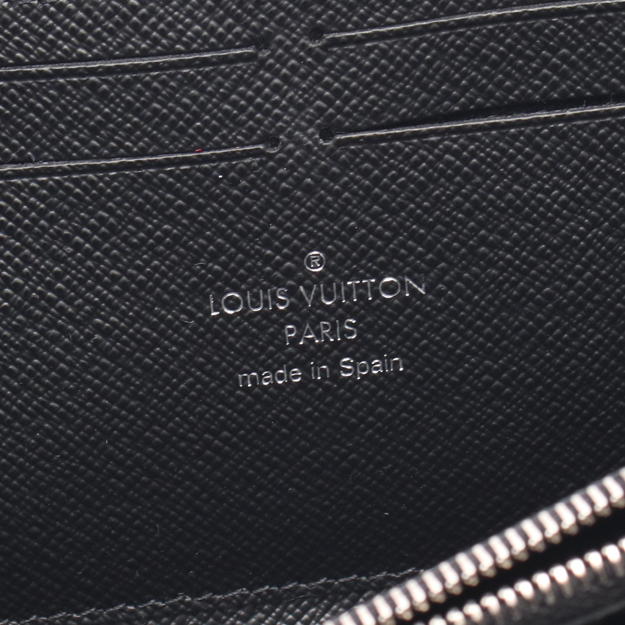 ポルトフォイユ クレマンス エピ ノワール ラウンドファスナー長財布