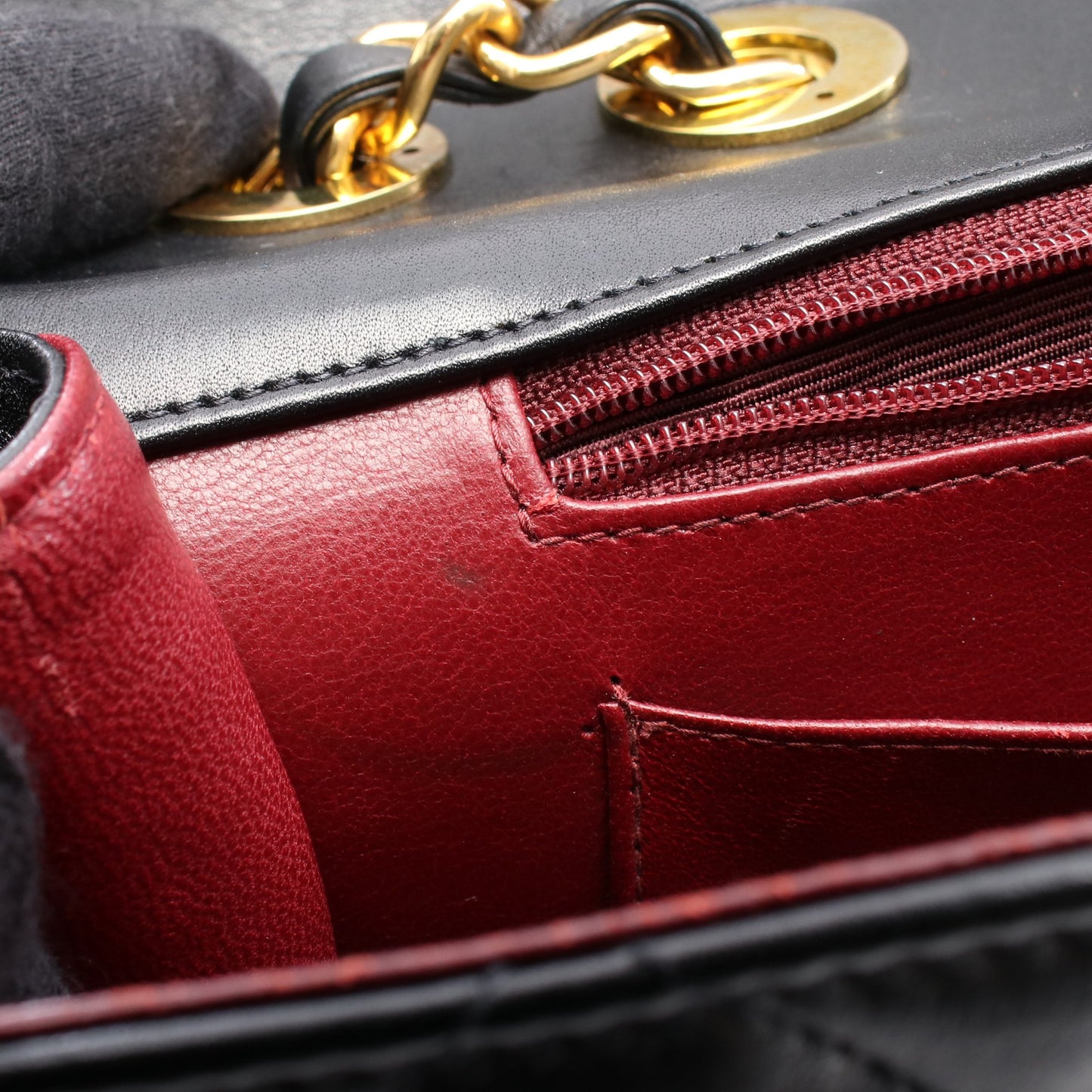 デカマトラッセ34 シングルフラップ Wチェーンショルダーバッグ ラムスキン ブラック ゴールド金具 シャネル バッグ CHANEL