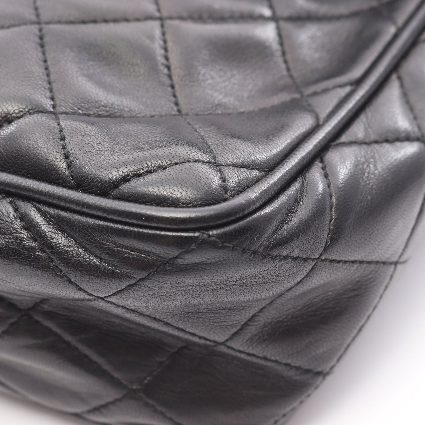 マトラッセ フリンジ チェーンショルダーバッグ ラムスキン ブラック ゴールド金具 シャネル バッグ CHANEL