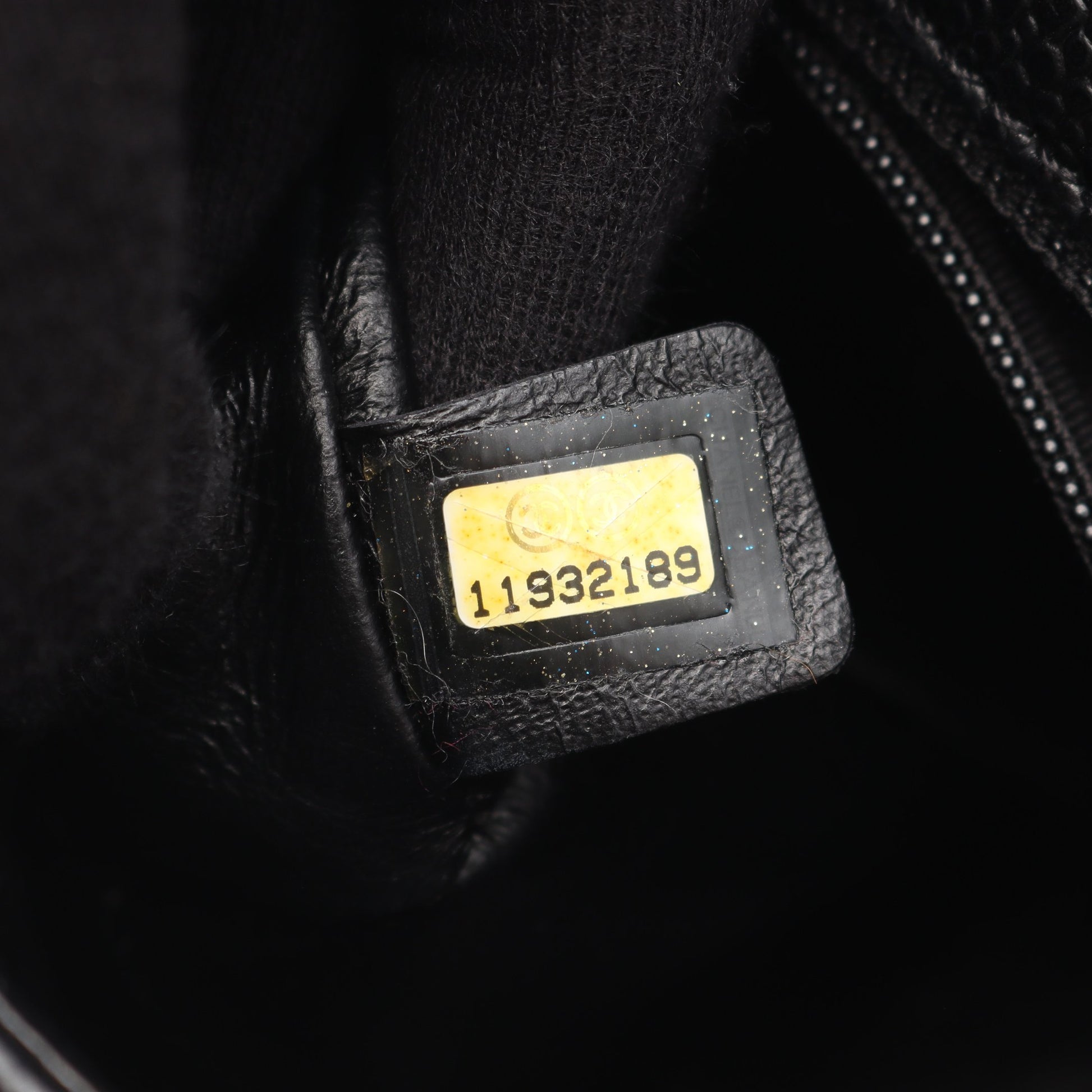 マトラッセ トップハンドル ハンドバッグ キャビアスキン ブラック シルバー金具 シャネル バッグ CHANEL