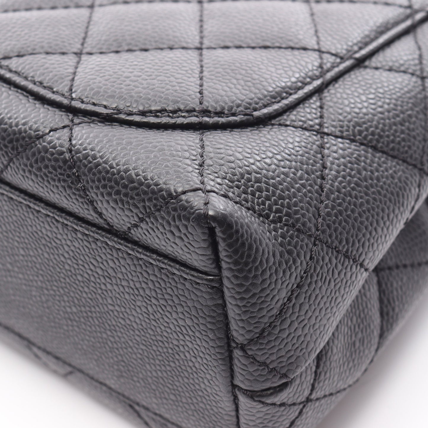 マトラッセ トップハンドル ハンドバッグ キャビアスキン ブラック シルバー金具 シャネル バッグ CHANEL