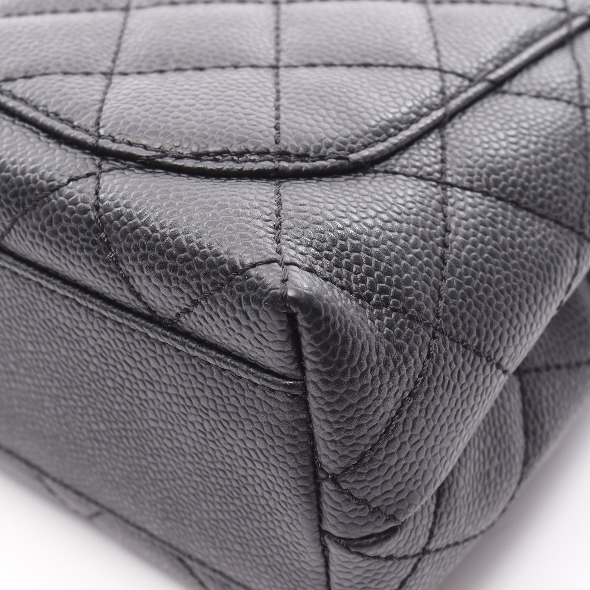 マトラッセ トップハンドル ハンドバッグ キャビアスキン ブラック シルバー金具 シャネル バッグ CHANEL