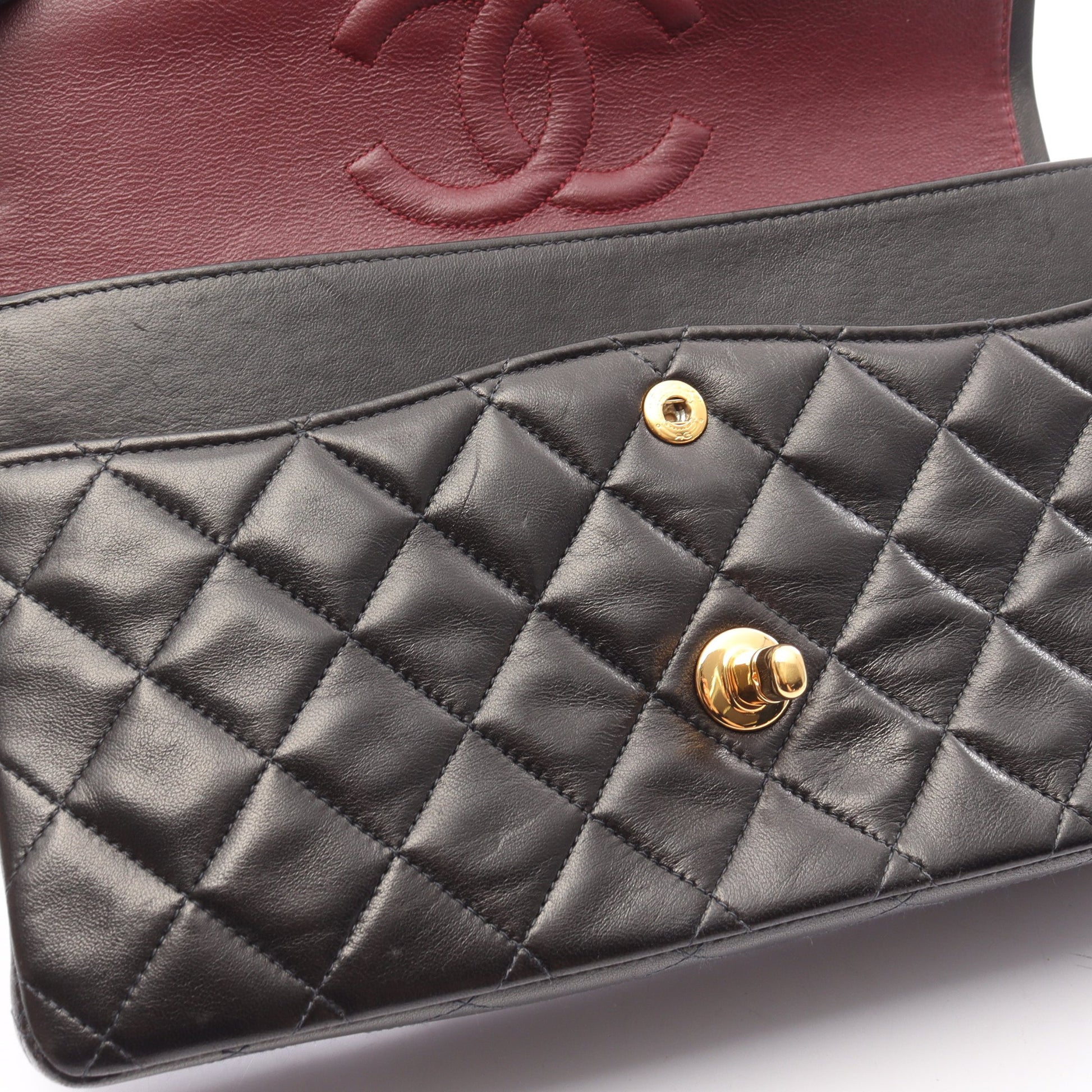 マトラッセ Wフラップ Wチェーンショルダーバッグ ラムスキン ブラック ゴールド金具 シャネル バッグ CHANEL