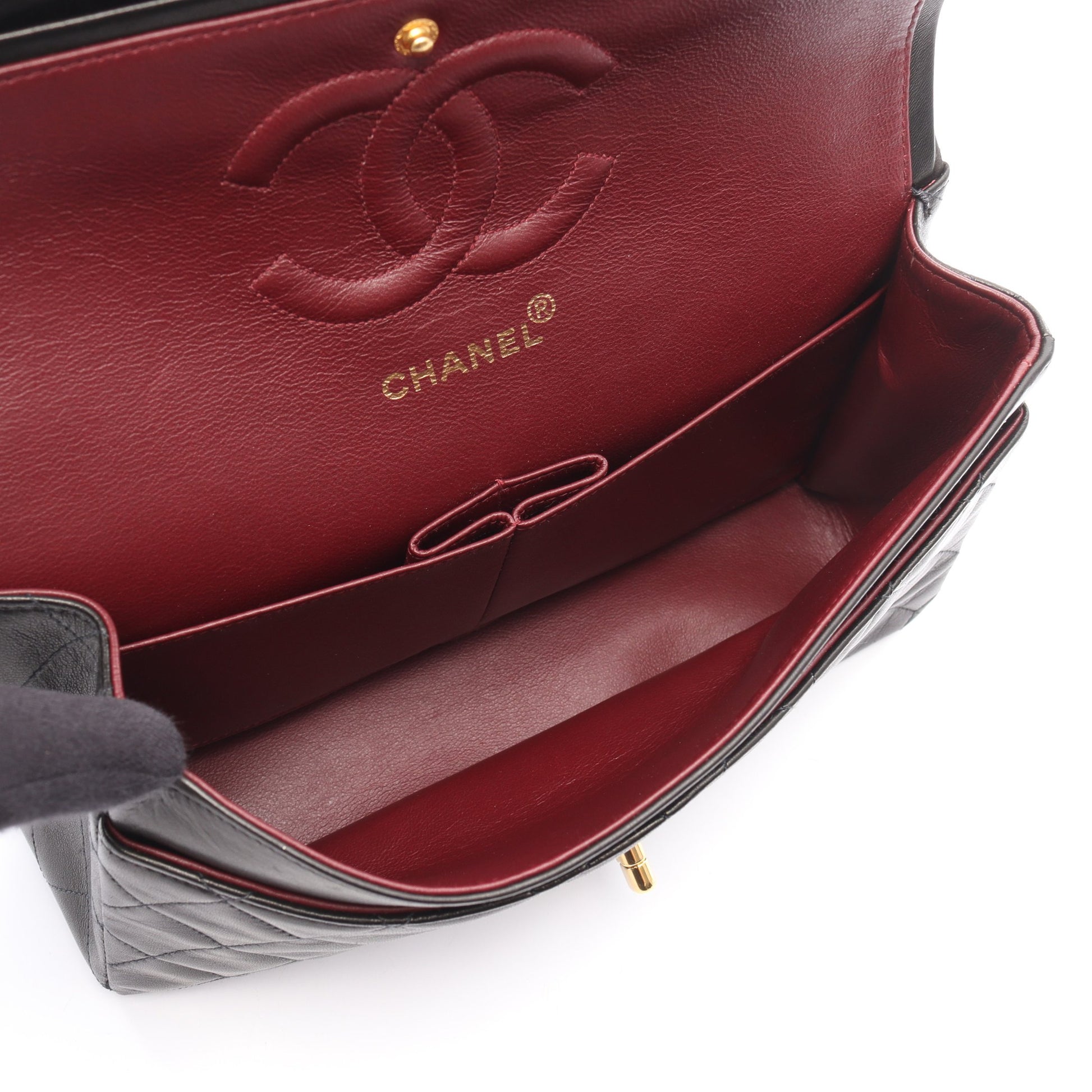 マトラッセ Wフラップ Wチェーンショルダーバッグ ラムスキン ブラック ゴールド金具 シャネル バッグ CHANEL
