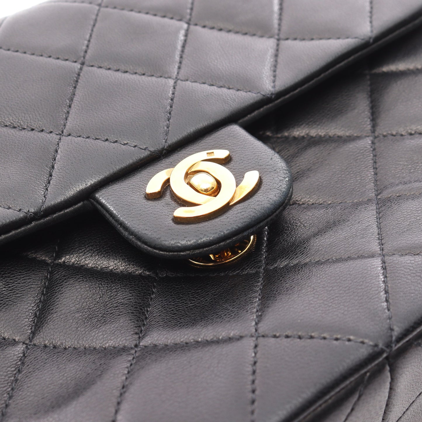 ミニマトラッセ20 チェーンショルダーバッグ ラムスキン ブラック ゴールド金具 シャネル バッグ CHANEL