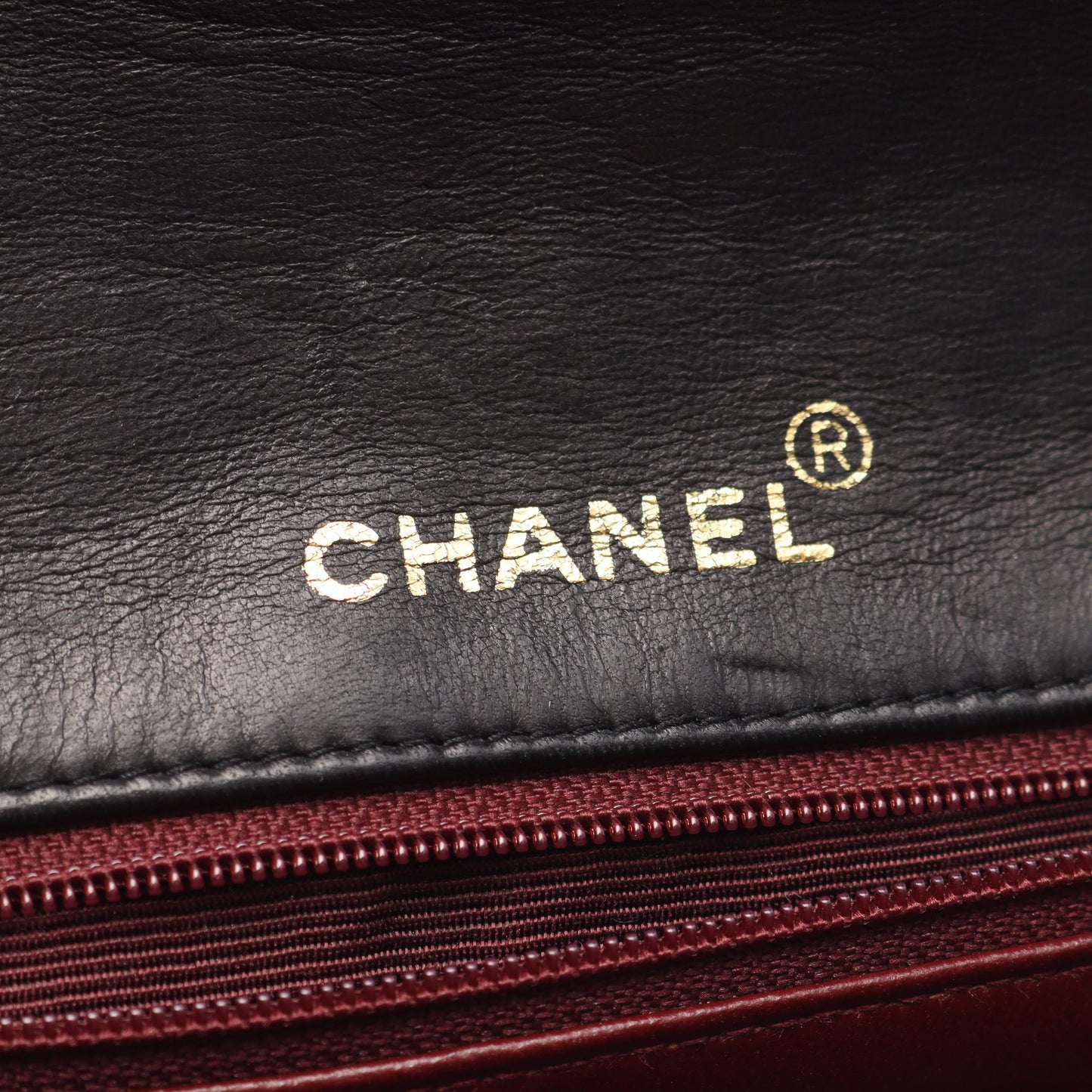 マトラッセ フルフラップ チェーンショルダーバッグ ラムスキン ブラック ゴールド金具 シャネル バッグ CHANEL