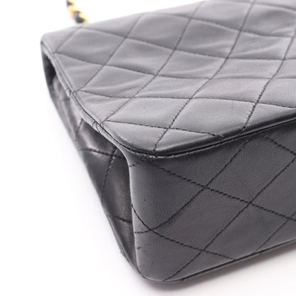 マトラッセ フルフラップ チェーンショルダーバッグ ラムスキン ブラック ゴールド金具 シャネル バッグ CHANEL