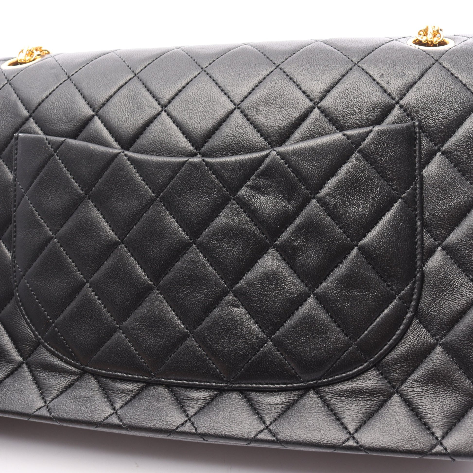 マトラッセ Wフラップ Wチェーンショルダーバッグ ラムスキン ブラック ゴールド金具 シャネル バッグ CHANEL