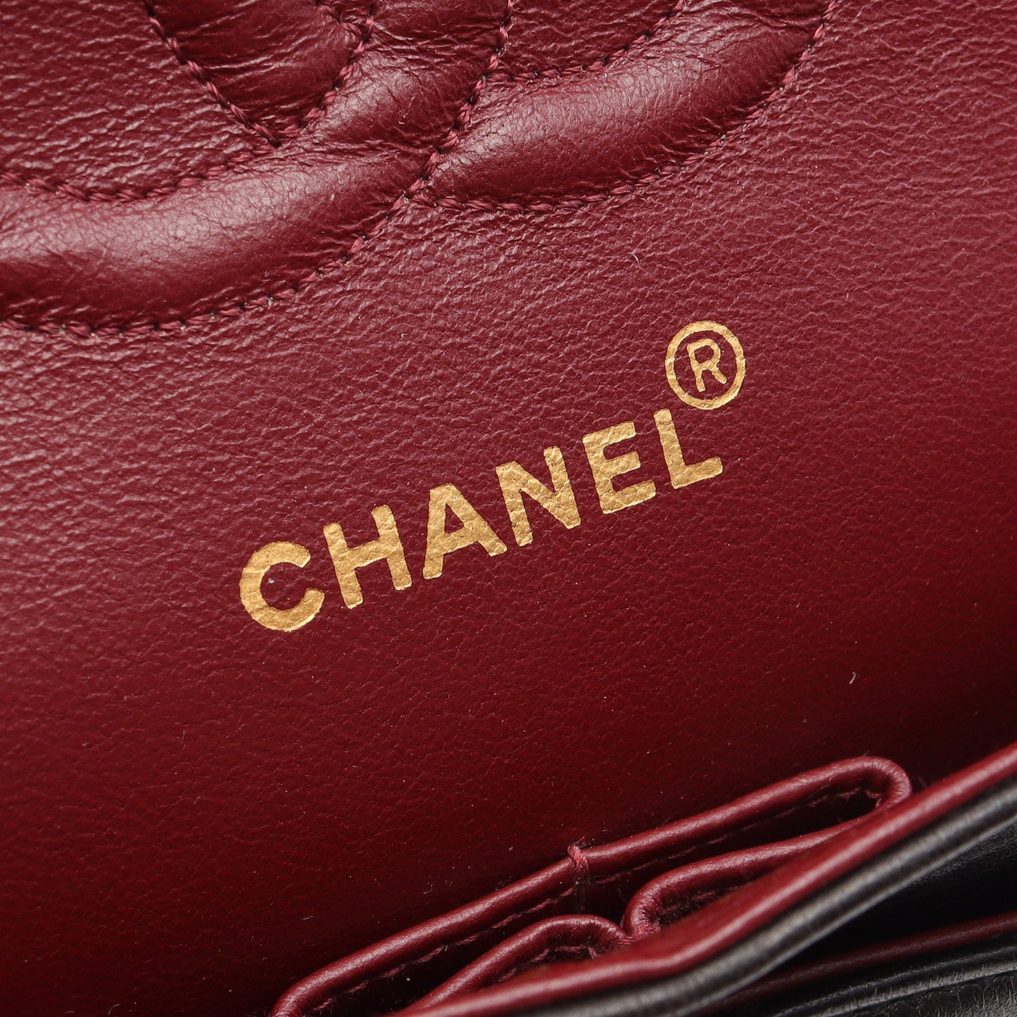 マトラッセ Wフラップ Wチェーンショルダーバッグ ラムスキン ブラック ゴールド金具 シャネル バッグ CHANEL