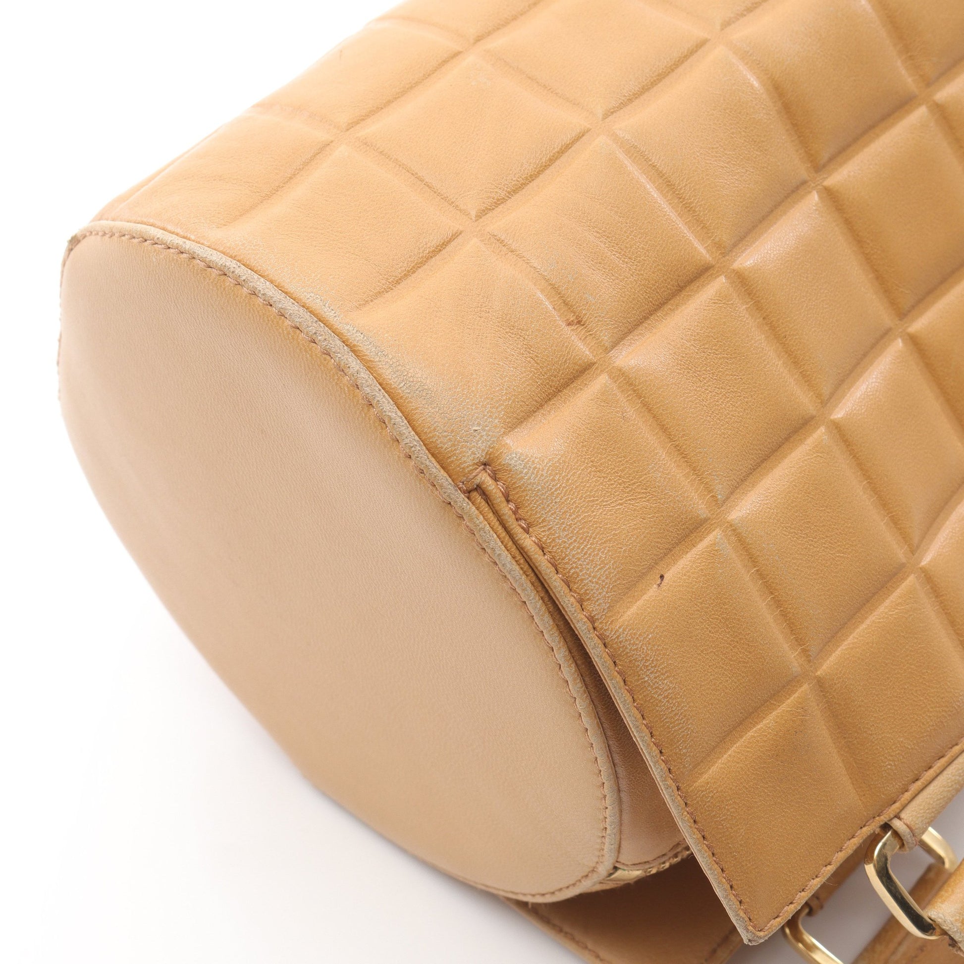 チョコバー ハンドバッグ レザー ベージュ ゴールド金具 シャネル バッグ CHANEL