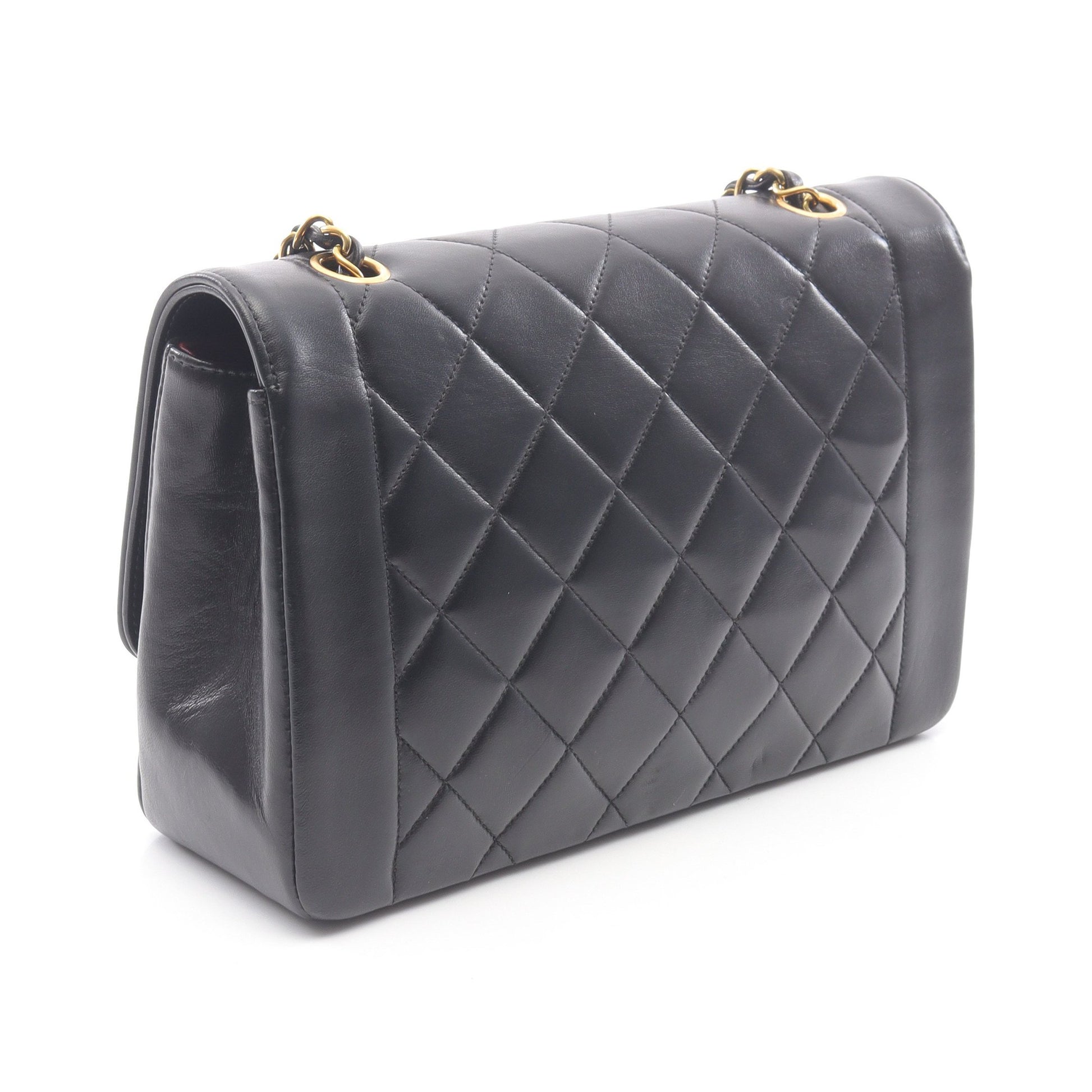 マトラッセ ダイアナフラップ チェーンショルダーバッグ ラムスキン ブラック ゴールド金具 シャネル バッグ CHANEL