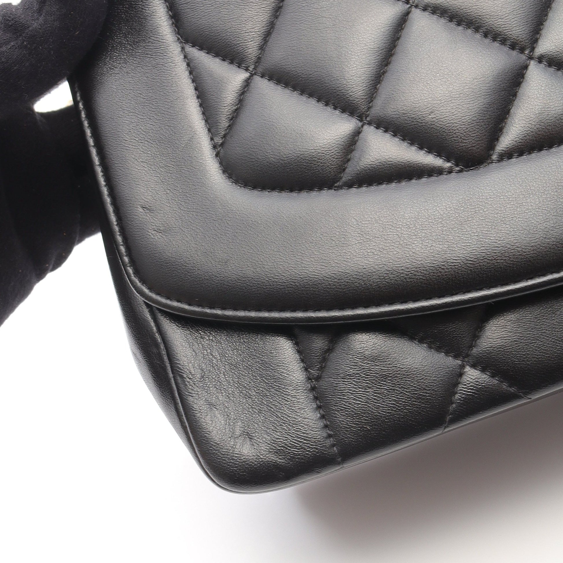 マトラッセ ダイアナフラップ チェーンショルダーバッグ ラムスキン ブラック ゴールド金具 シャネル バッグ CHANEL