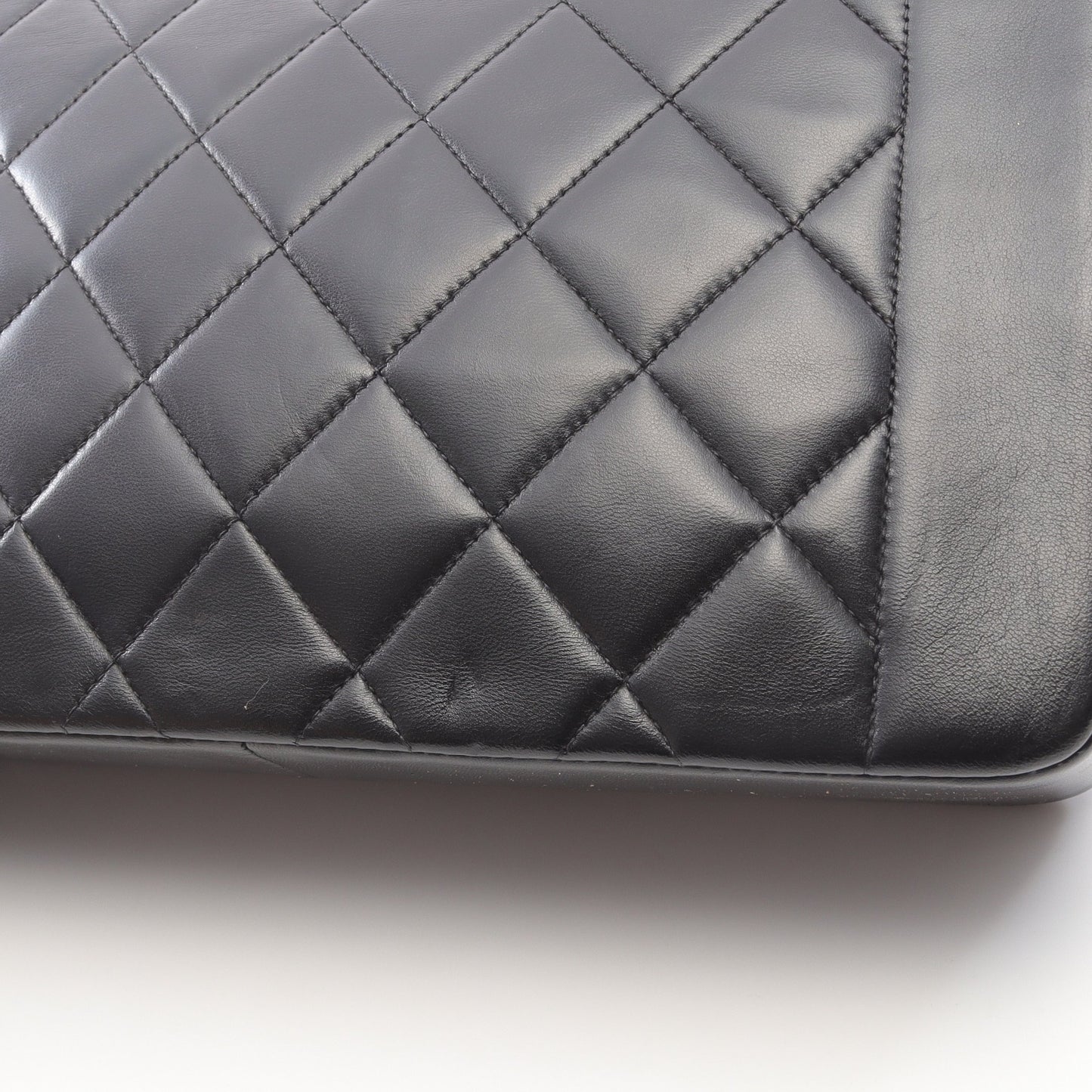 マトラッセ ダイアナフラップ チェーンショルダーバッグ ラムスキン ブラック ゴールド金具 シャネル バッグ CHANEL