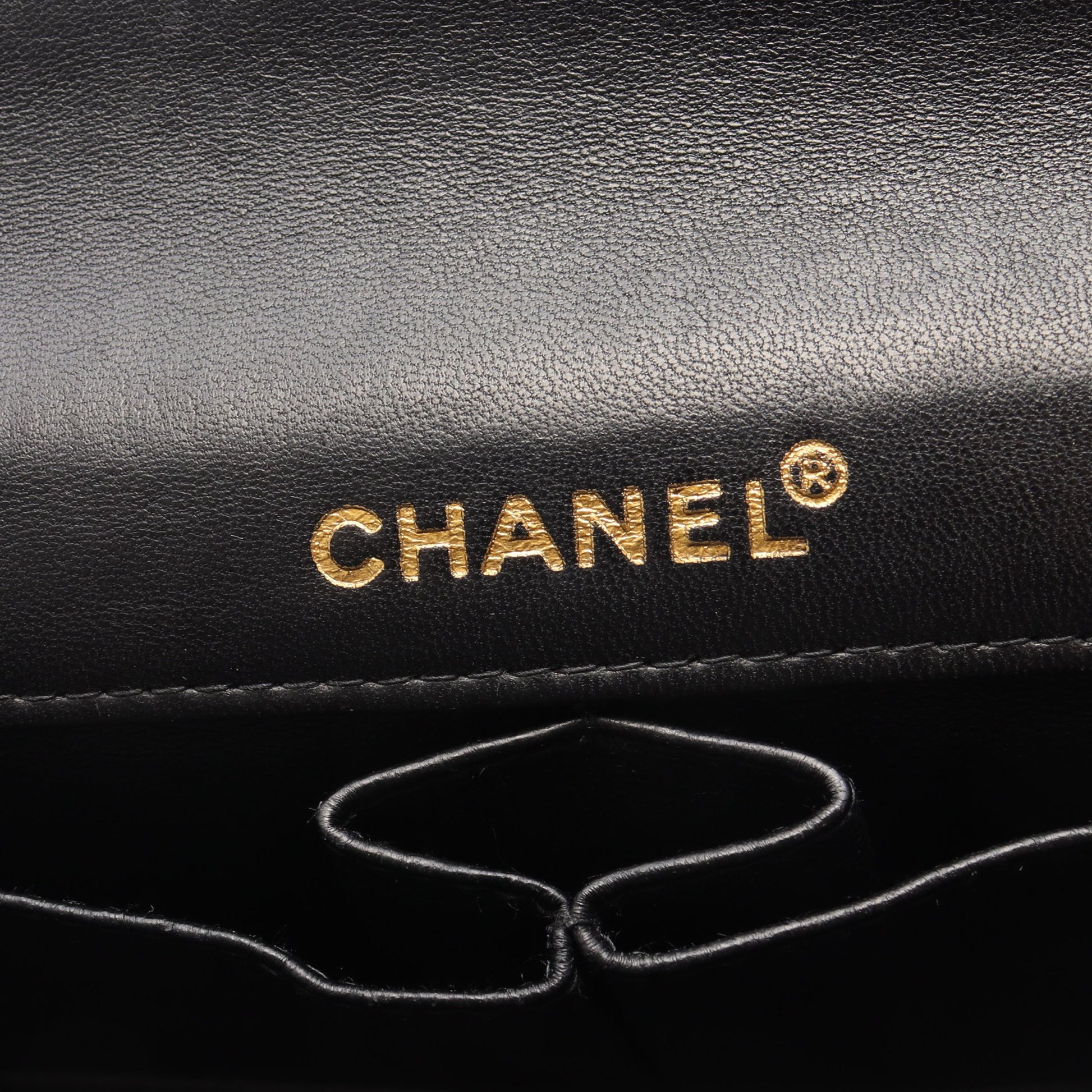 チョコバー チェーンショルダーバッグ ラムスキン ブラック ゴールド金具 シャネル バッグ CHANEL