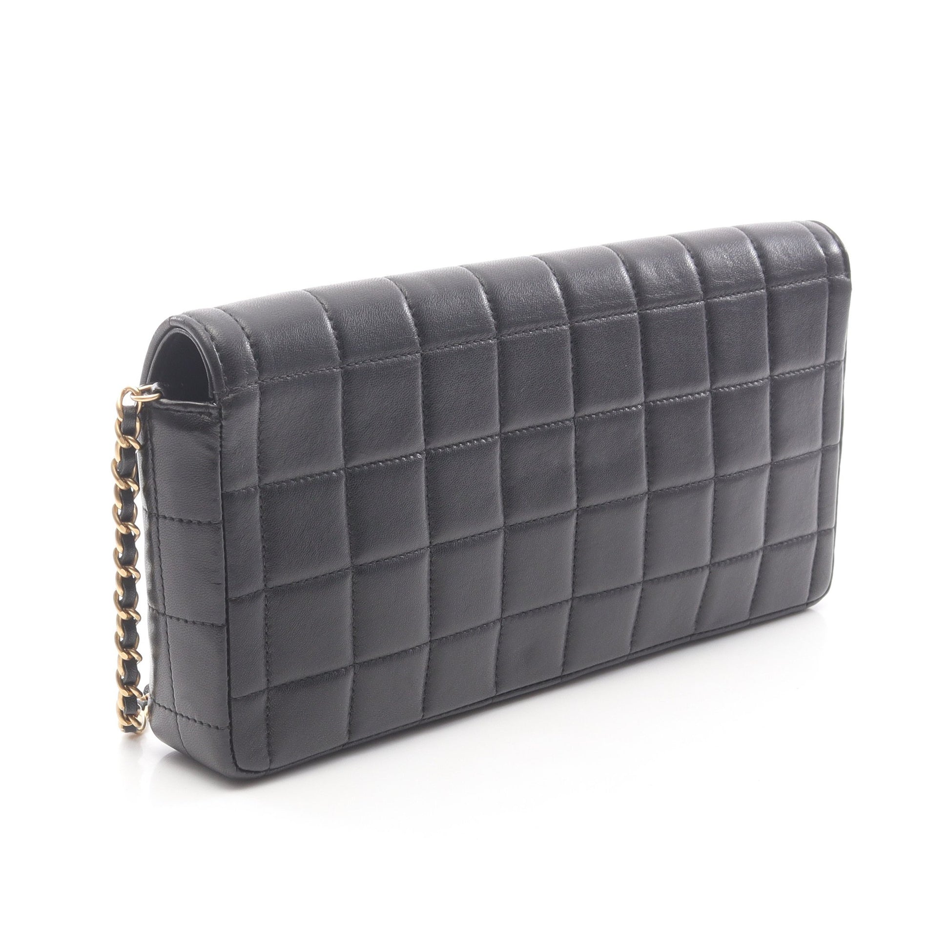 チョコバー チェーンショルダーバッグ ラムスキン ブラック ゴールド金具 シャネル バッグ CHANEL