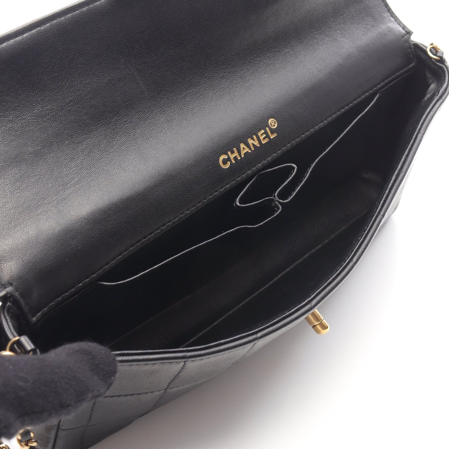 チョコバー チェーンショルダーバッグ ラムスキン ブラック ゴールド金具 シャネル バッグ CHANEL