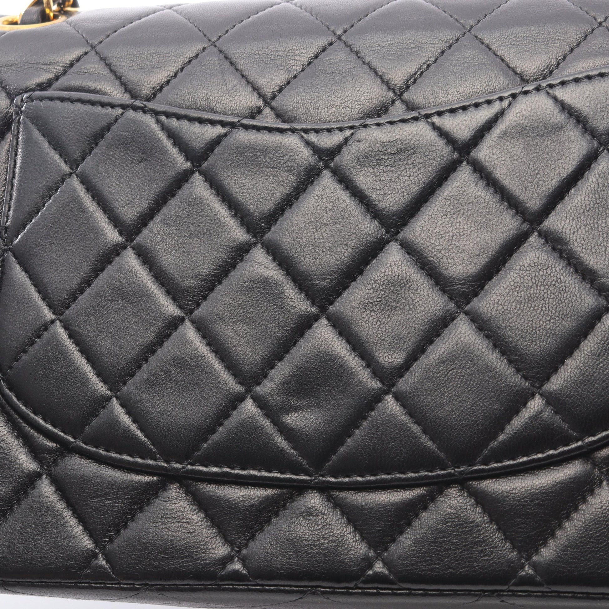 マトラッセ Wフラップ Wチェーンショルダーバッグ ラムスキン ブラック ゴールド金具 シャネル バッグ CHANEL