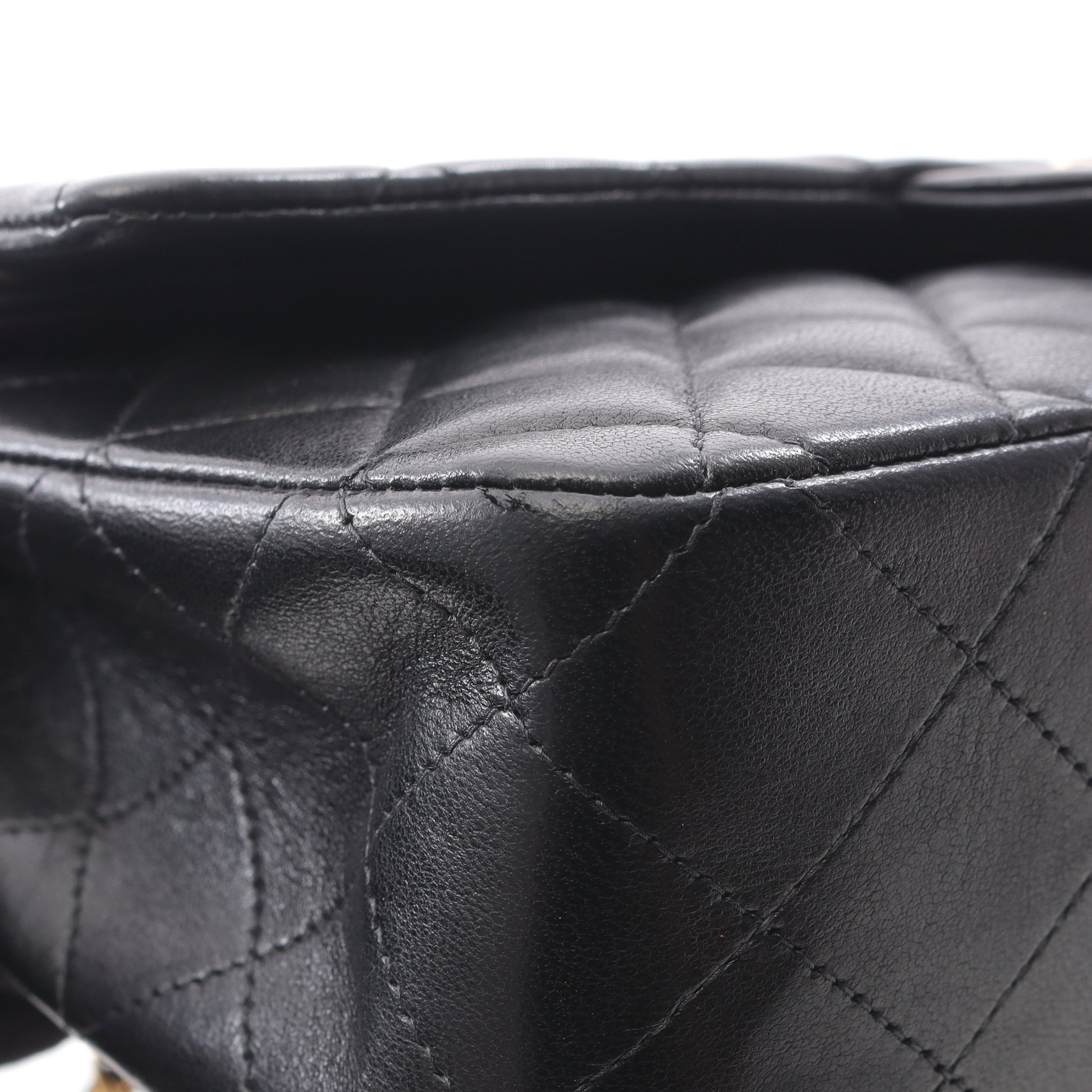 マトラッセ Wフラップ Wチェーンショルダーバッグ ラムスキン ブラック ゴールド金具 シャネル バッグ CHANEL