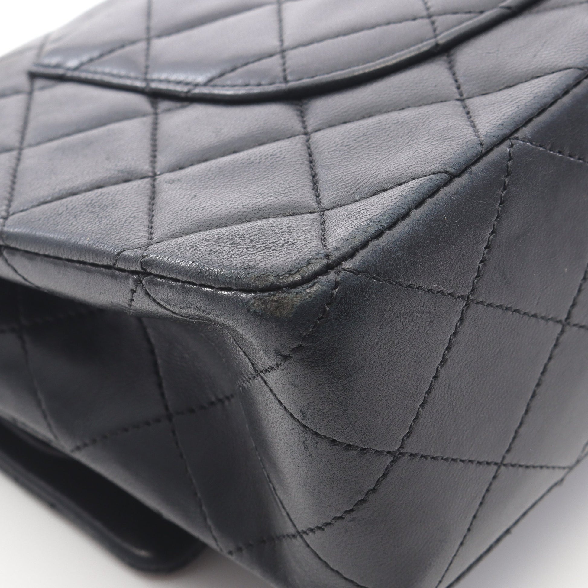 マトラッセ Wフラップ Wチェーンショルダーバッグ ラムスキン ブラック ゴールド金具 シャネル バッグ CHANEL