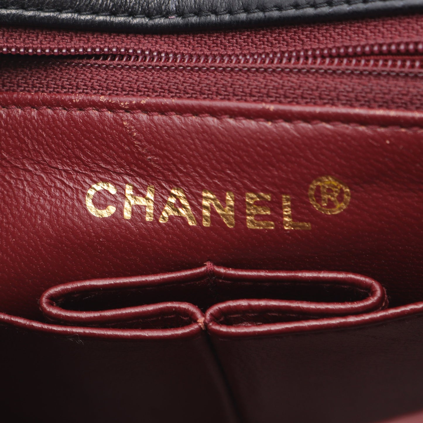 ミニマトラッセ チェーンショルダーバッグ ラムスキン ブラック ゴールド金具 シャネル バッグ CHANEL