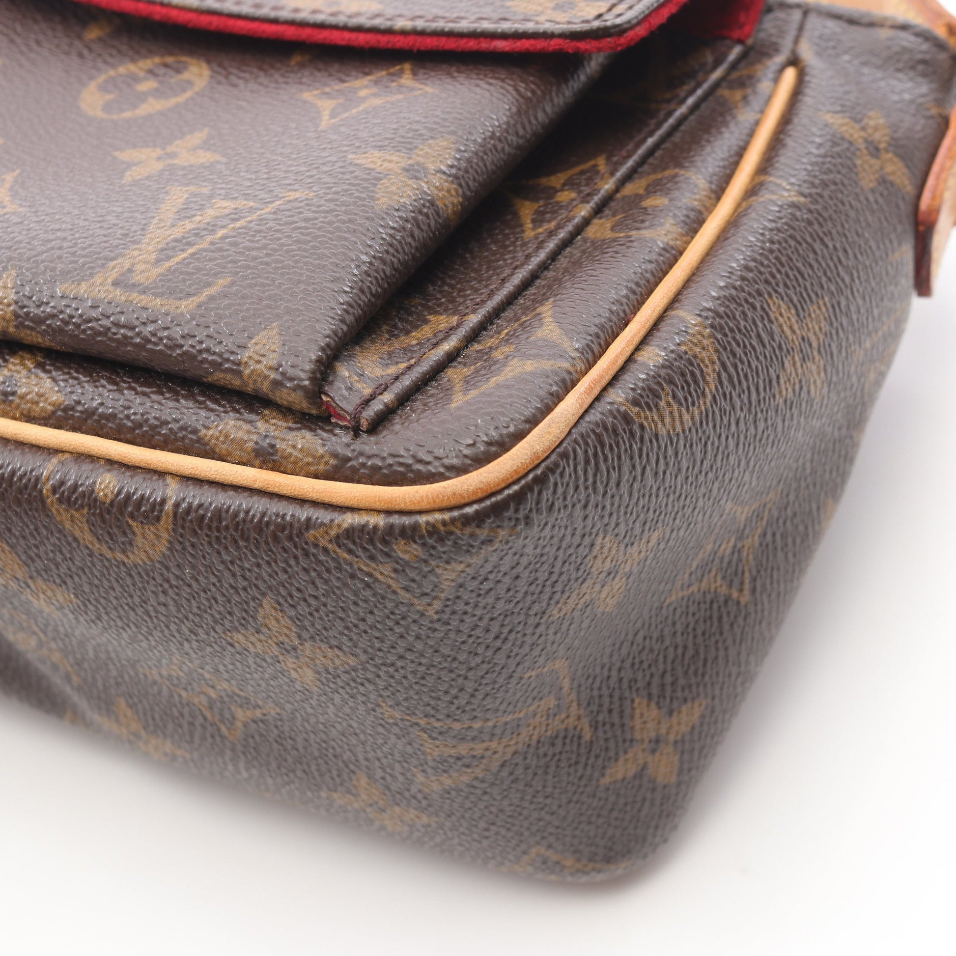 ヴィバシテPM モノグラム ショルダーバッグ PVC レザー ブラウン ルイヴィトン バッグ LOUIS VUITTON