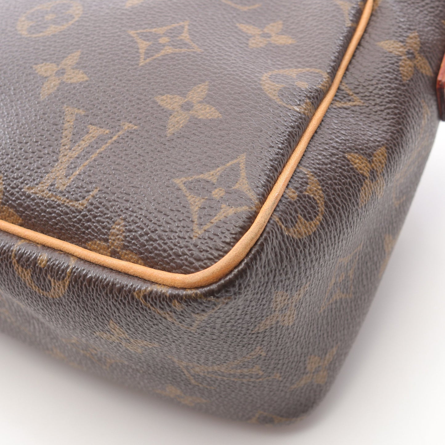 ヴィバシテPM モノグラム ショルダーバッグ PVC レザー ブラウン ルイヴィトン バッグ LOUIS VUITTON