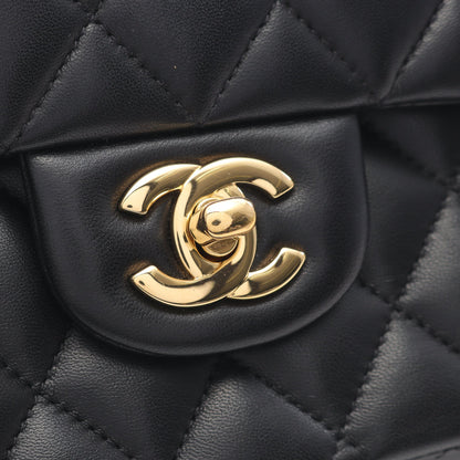 マトラッセ Wフラップ Wチェーンショルダーバッグ ラムスキン ブラック ゴールド金具 シャネル バッグ CHANEL