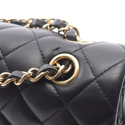 マトラッセ Wフラップ Wチェーンショルダーバッグ ラムスキン ブラック ゴールド金具 シャネル バッグ CHANEL