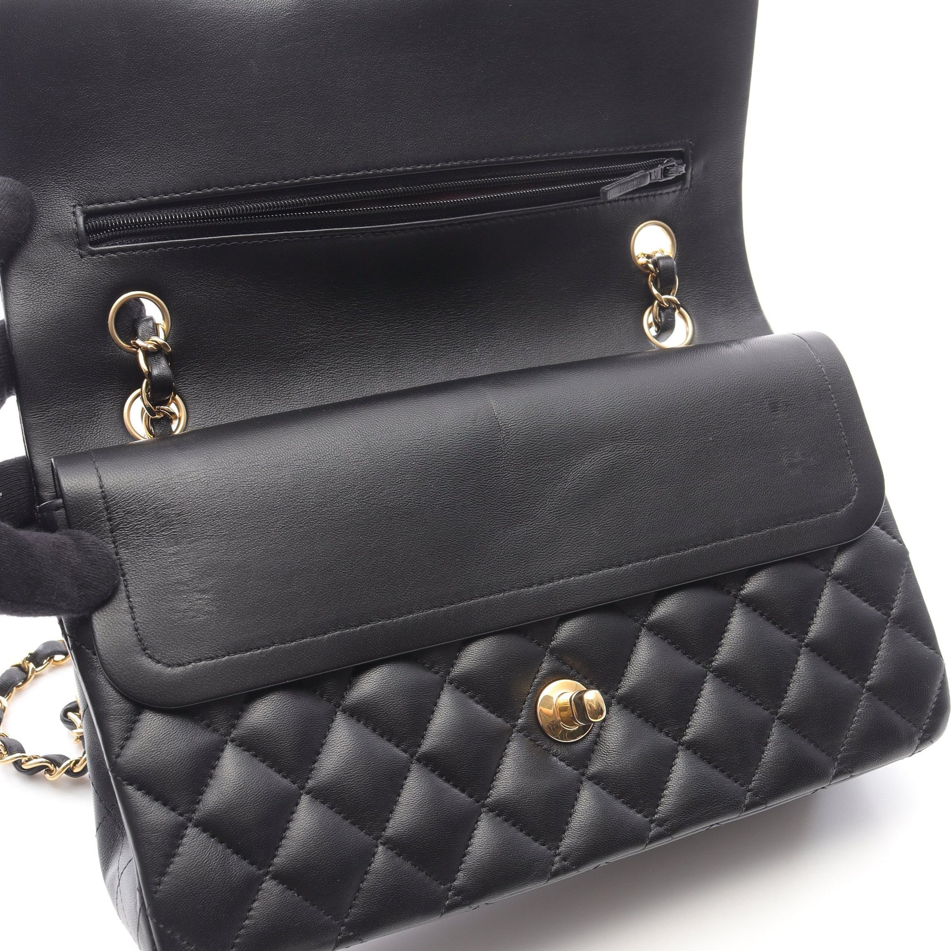 マトラッセ Wフラップ Wチェーンショルダーバッグ ラムスキン ブラック ゴールド金具 シャネル バッグ CHANEL