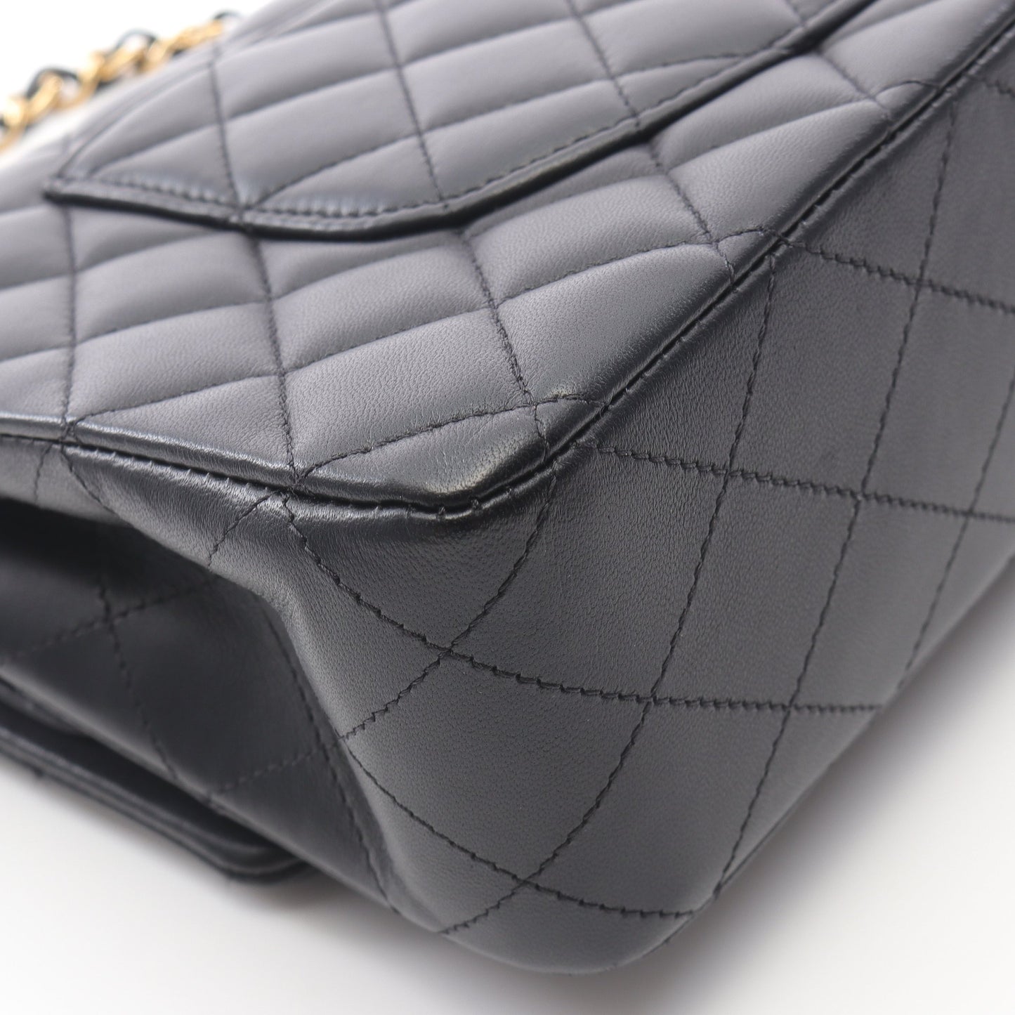 マトラッセ Wフラップ Wチェーンショルダーバッグ ラムスキン ブラック ゴールド金具 シャネル バッグ CHANEL