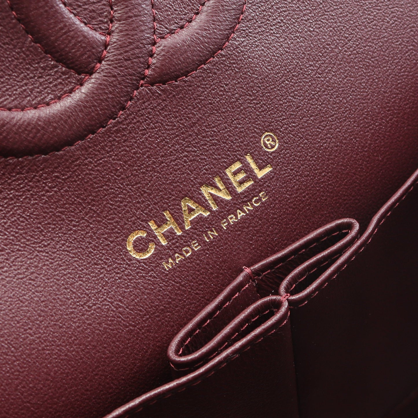 マトラッセ Wフラップ Wチェーンショルダーバッグ ラムスキン ブラック ゴールド金具 シャネル バッグ CHANEL