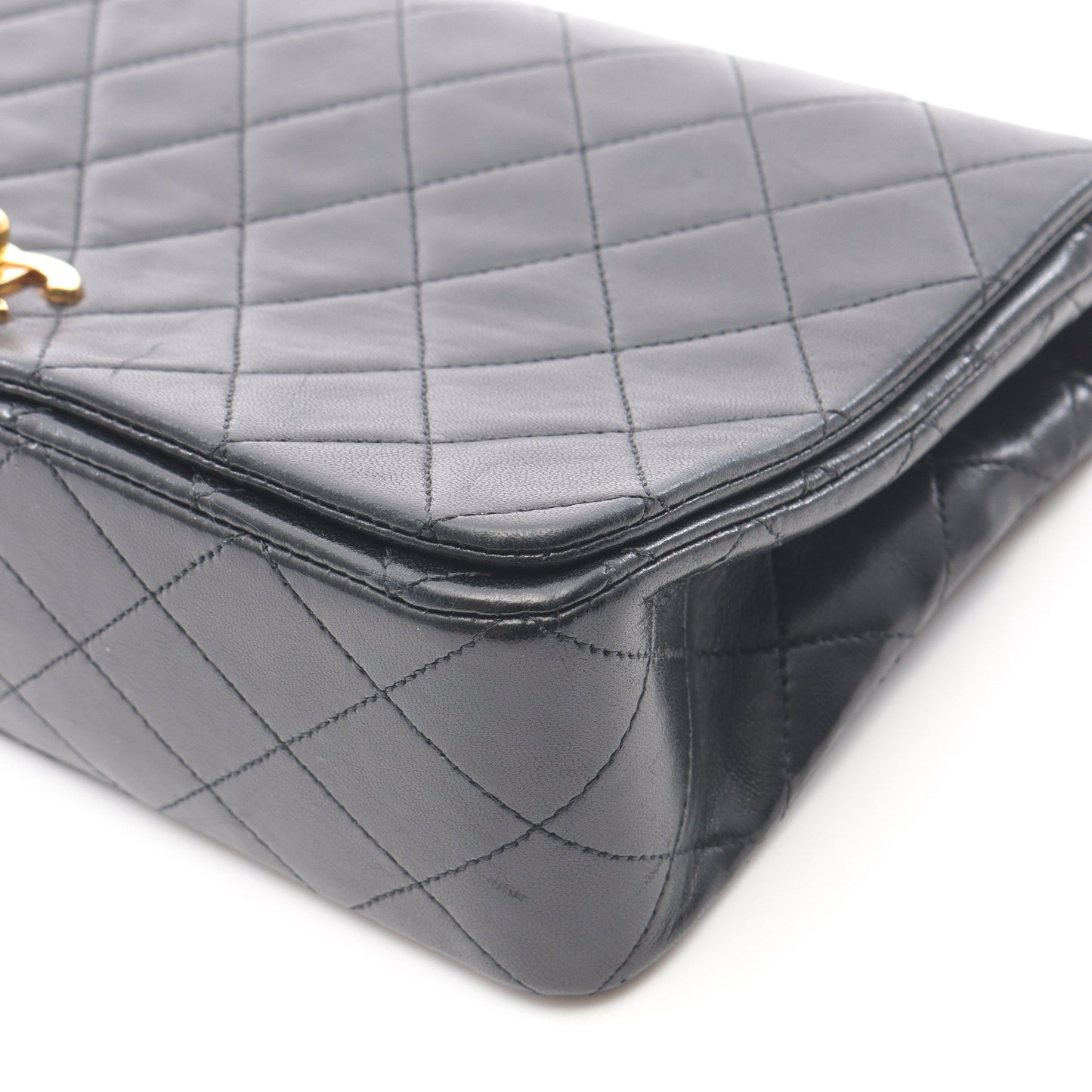 マトラッセ フルフラップ チェーンショルダーバッグ ラムスキン ブラック ゴールド金具 シャネル バッグ CHANEL