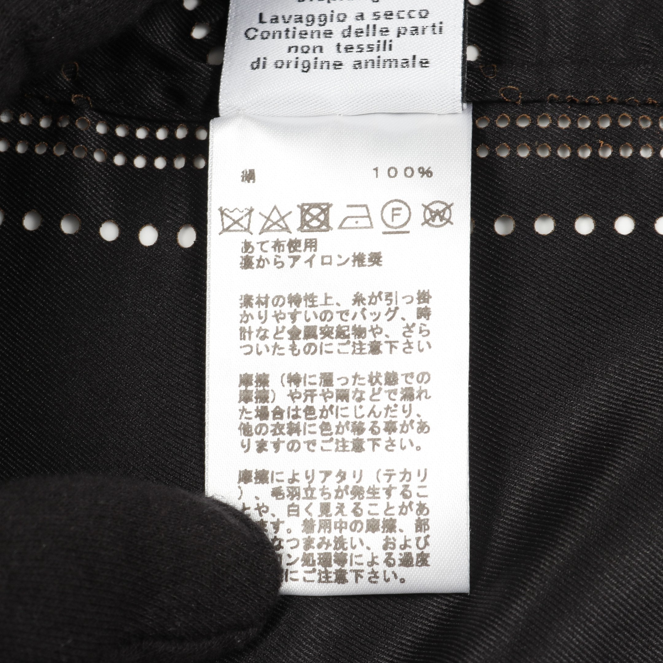 HERMES エルメス セリエボタン 無地ブラック 長袖シャツ HERMES エルメス セリエボタン 無地ブラック 長袖シャツ