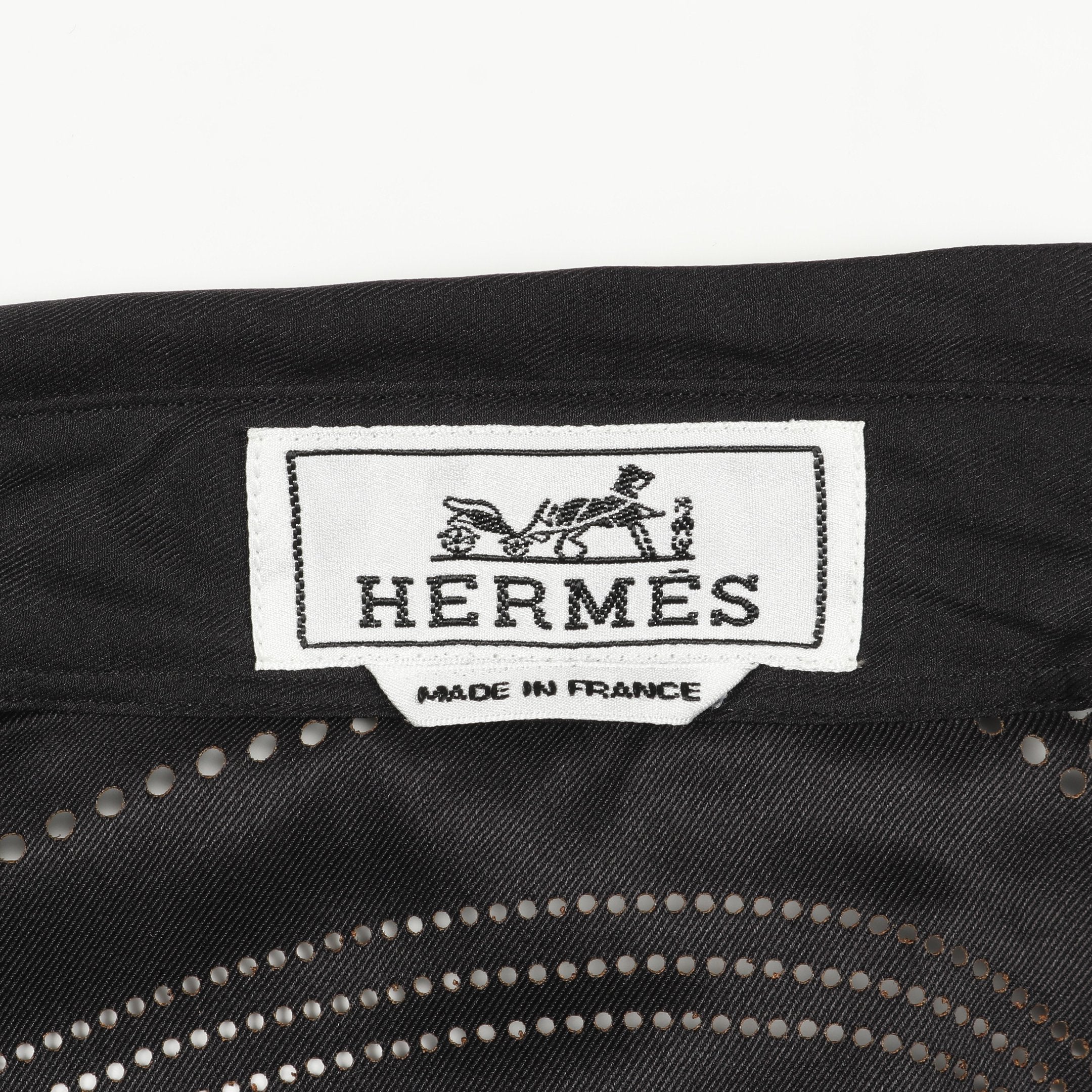 セリエボタン シャツ 長袖 パンチング シルク ブラック エルメス – RECLO