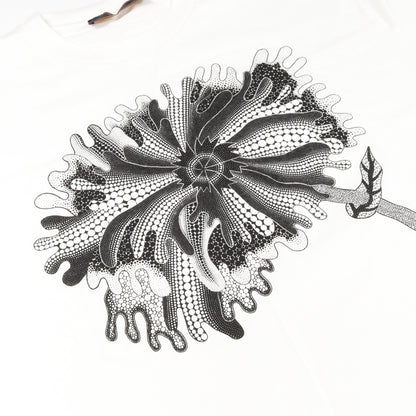 LOUIS VUITTON × yayoi kusama サイケデリックフラワー Tシャツ クルーネック 半袖 コットン ホワイト ブラック ルイヴィトン トップス LOUIS VUITTON
