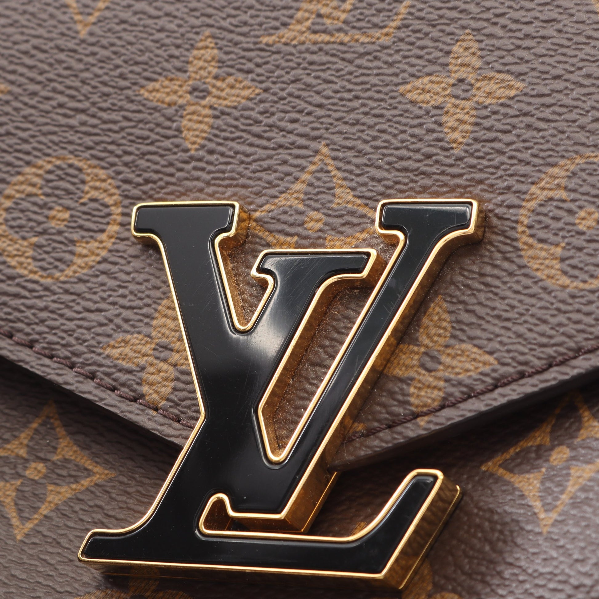 パッシー モノグラム チェーンショルダーバッグ PVC レザー ブラウン ブラック ルイヴィトン バッグ LOUIS VUITTON