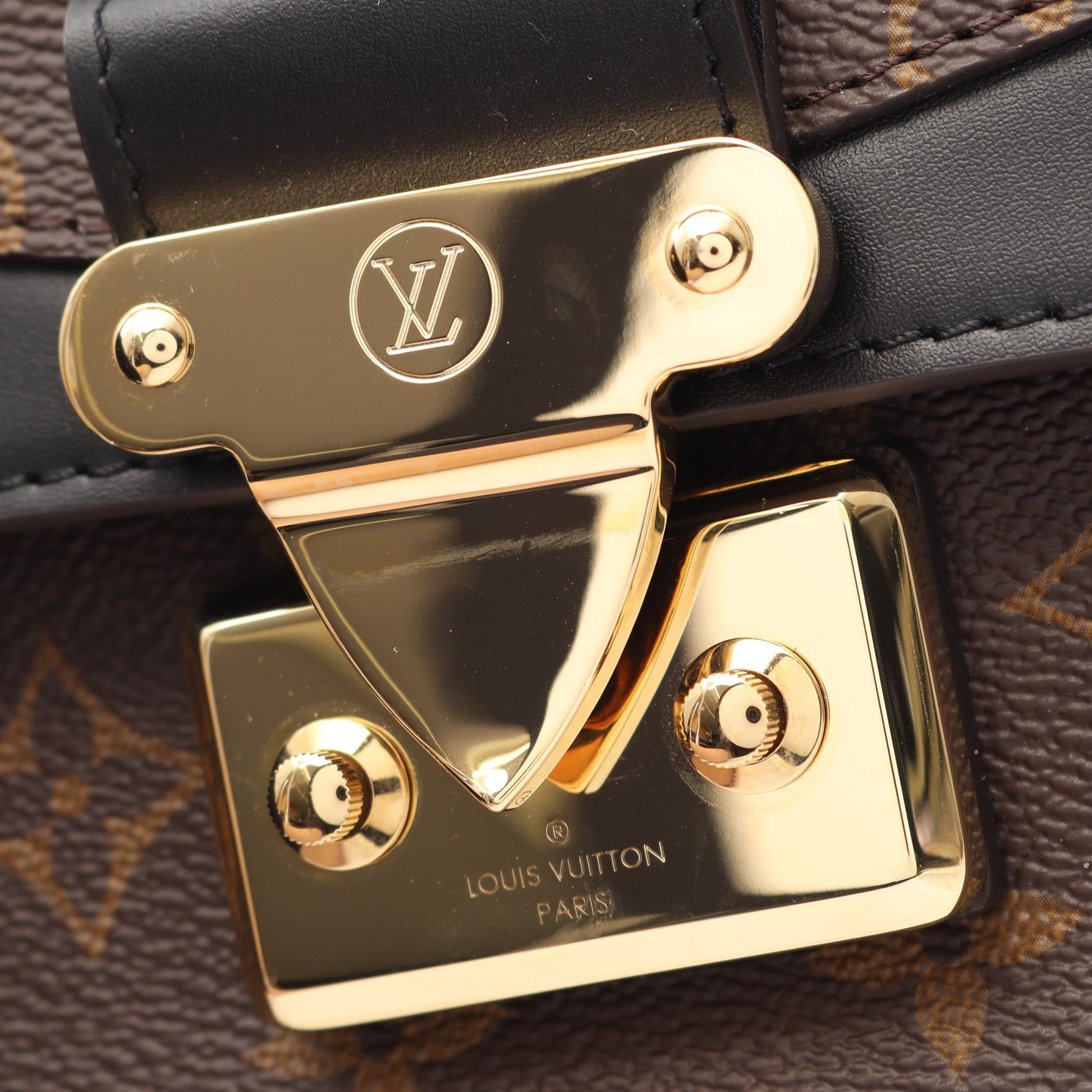 サック マルソー モノグラム チェーンショルダーバッグ PVC レザー ブラウン ブラック ルイヴィトン バッグ LOUIS VUITTON