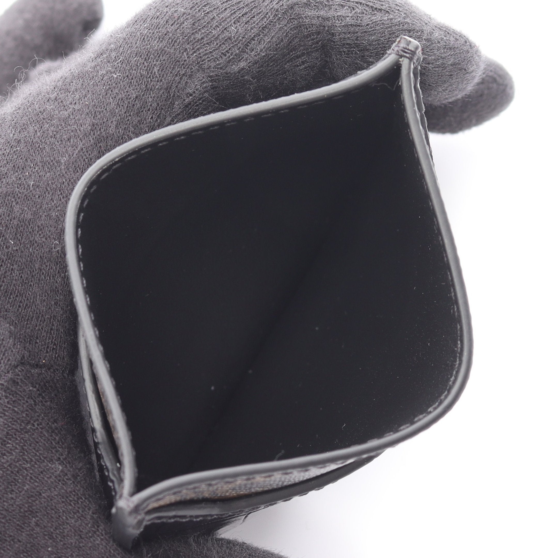 トリオンフ カードケース レザー ブラック ダークブラウン クロコ型