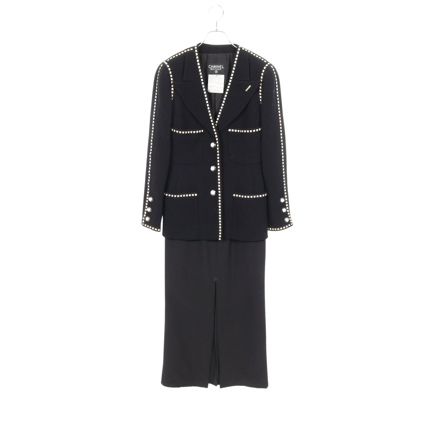 カメリアボタン ノーカラージャケット セットアップ スカートスーツ ウール シルク ブラック シャネル スーツ CHANEL
