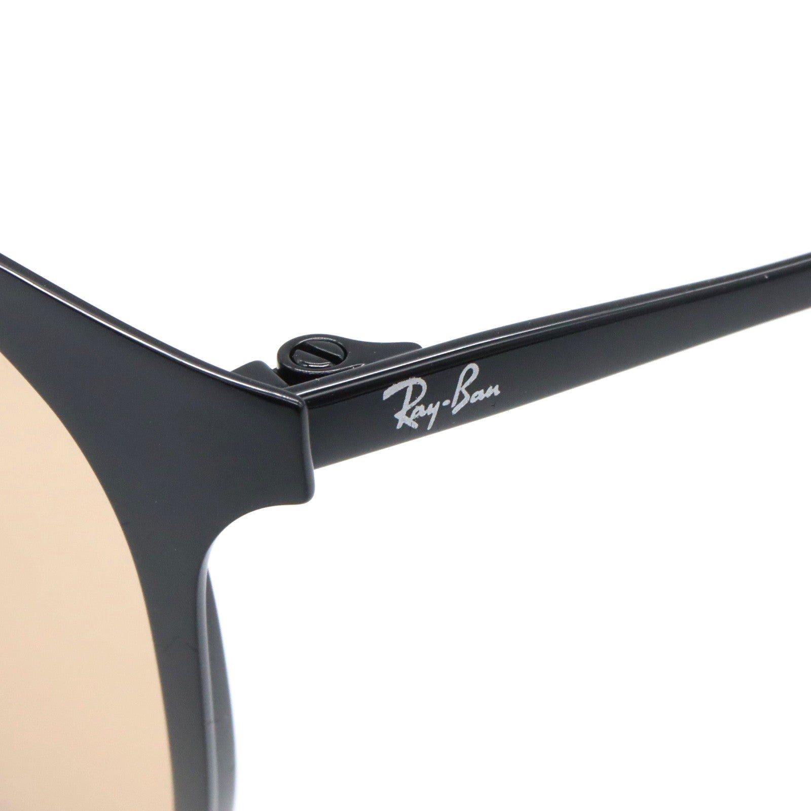 レイバン Ray-Ban エリカ メタル サングラス サングラス 衣料品 メタル メンズ レディース ブラック系 / ブラウン系 3539002/93(54) 【新品】 Ray-Ban - レイバン Ray-Ban エリカ メタル サングラス サングラス