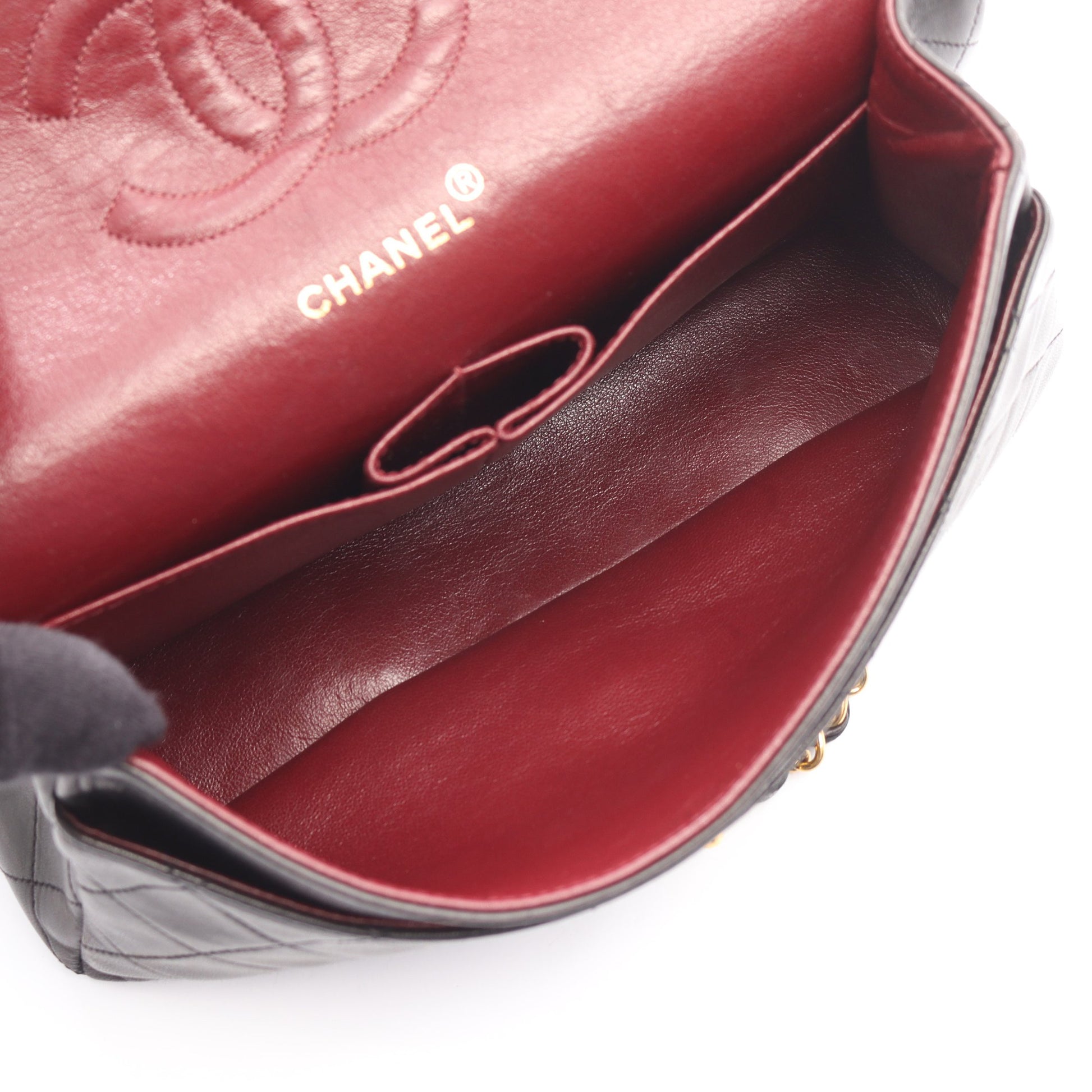 マトラッセ Wフラップ Wチェーンショルダーバッグ ラムスキン ブラック ゴールド金具 シャネル バッグ CHANEL
