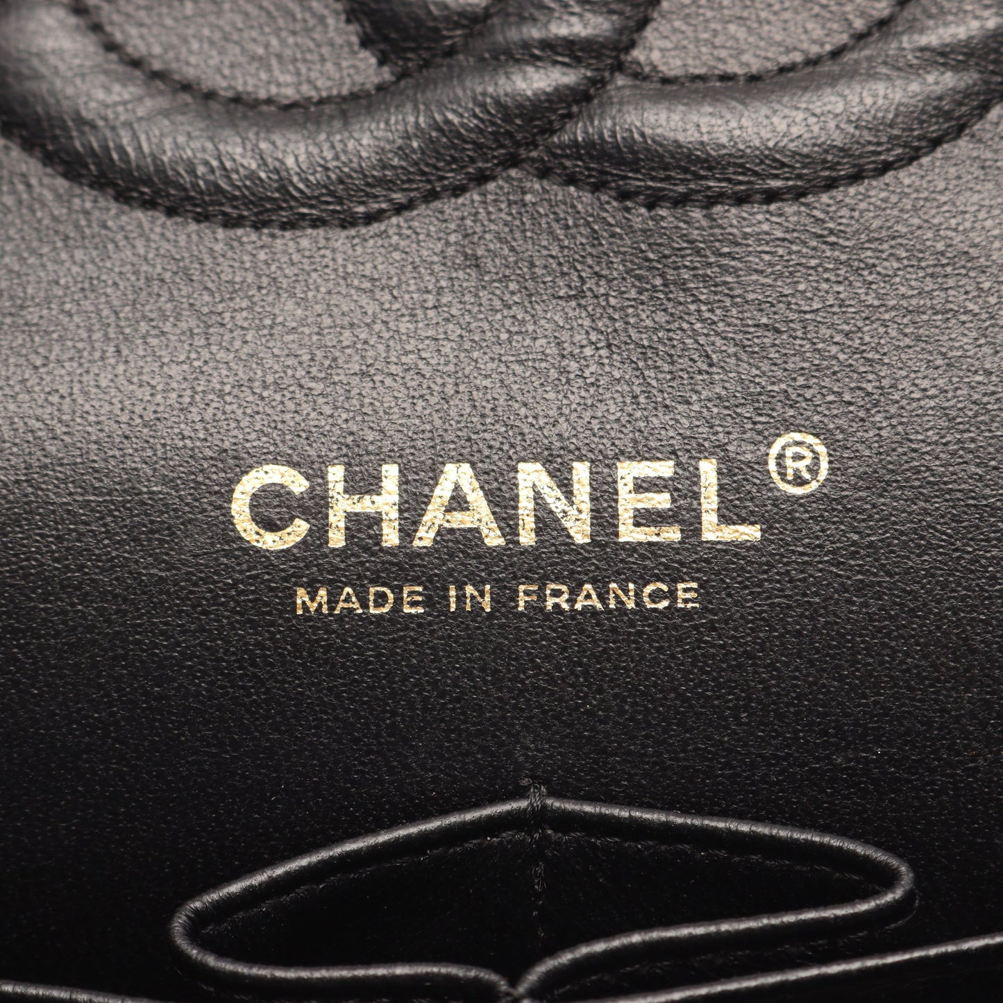 マトラッセ Wフラップ Wチェーンショルダーバッグ キャビアスキン ブラック ゴールド金具 シャネル バッグ CHANEL
