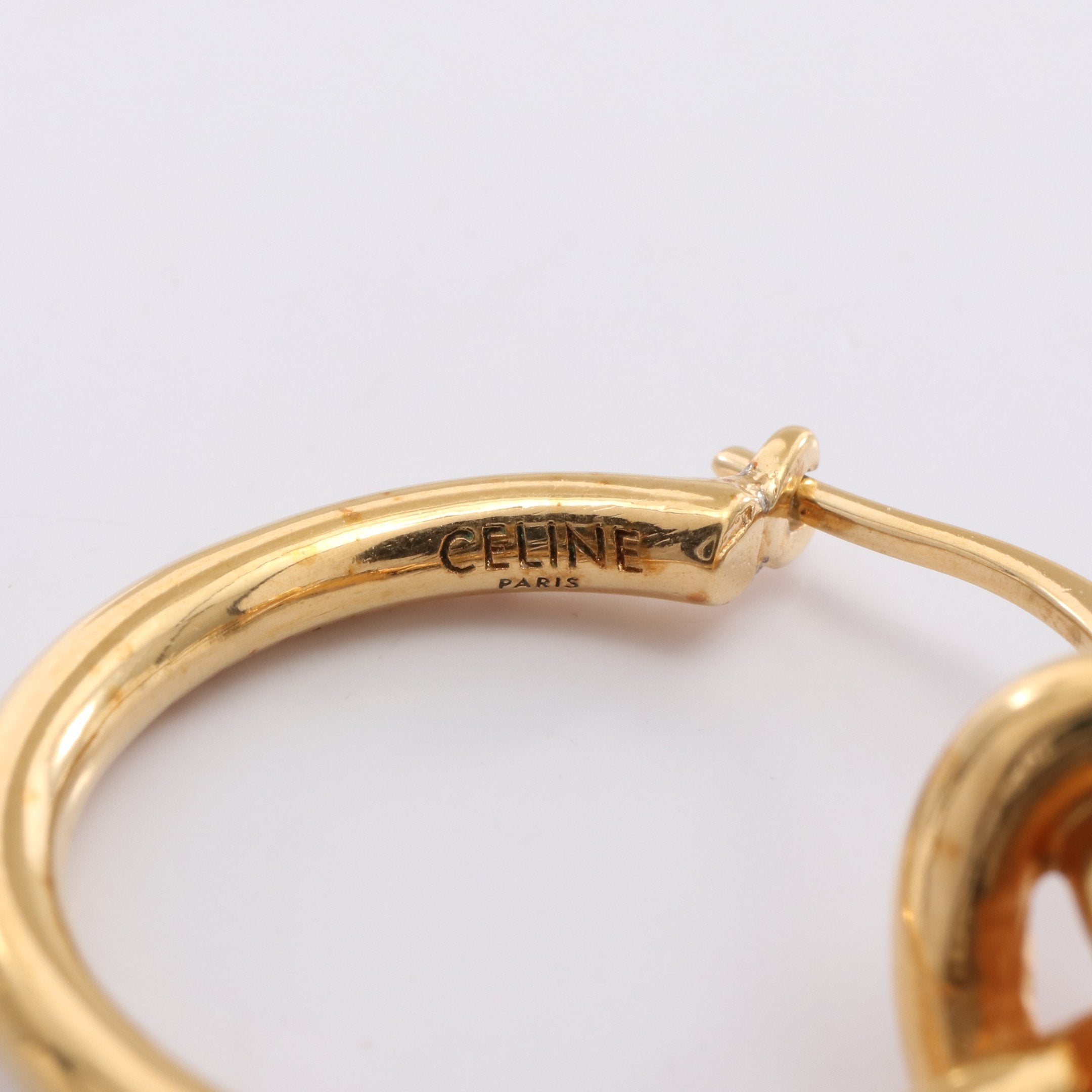 ノット スモールフープ ピアス GP ゴールド セリーヌ – RECLO